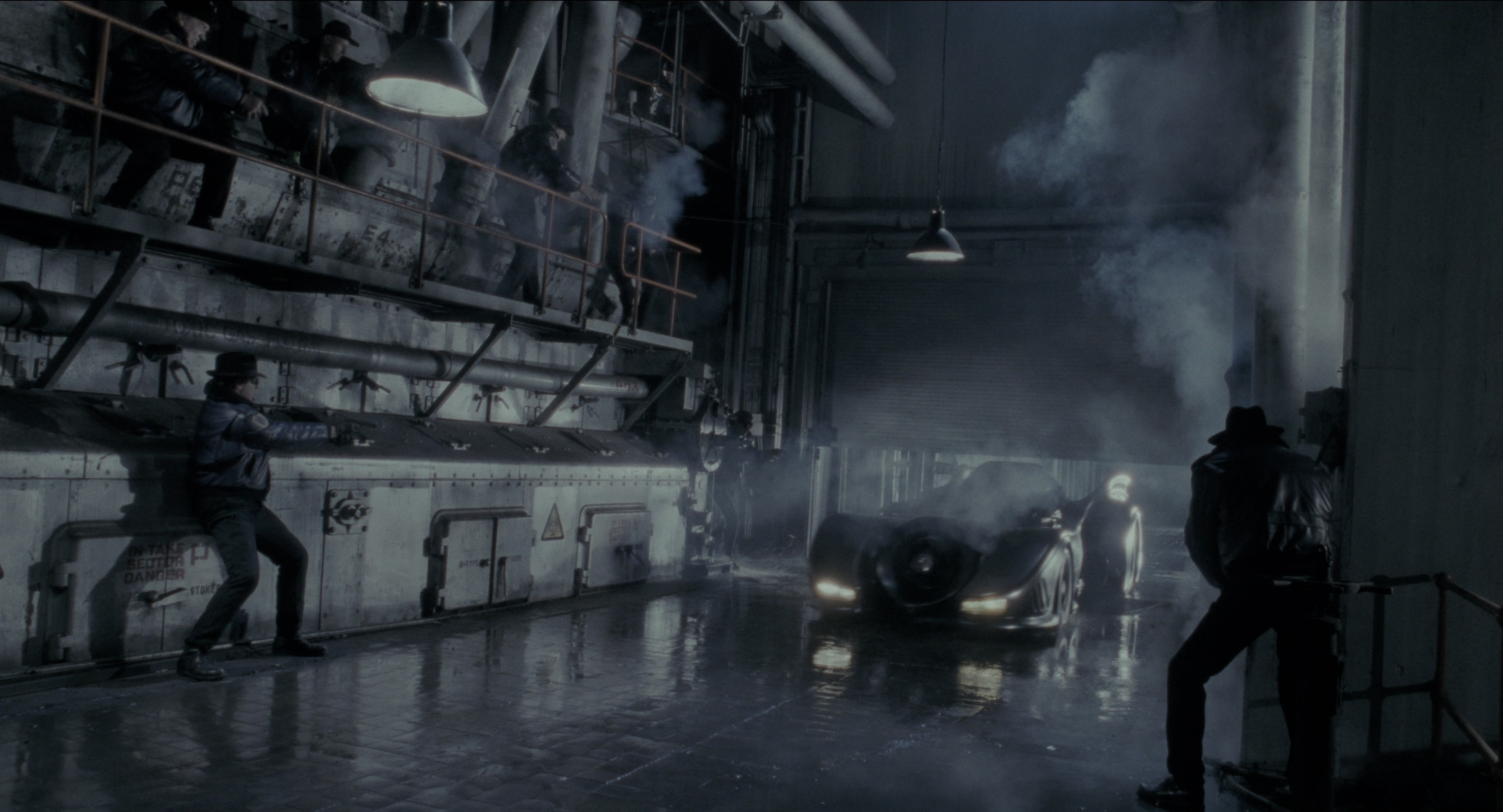 Batman (1989), wide, 1.85:1 — film still