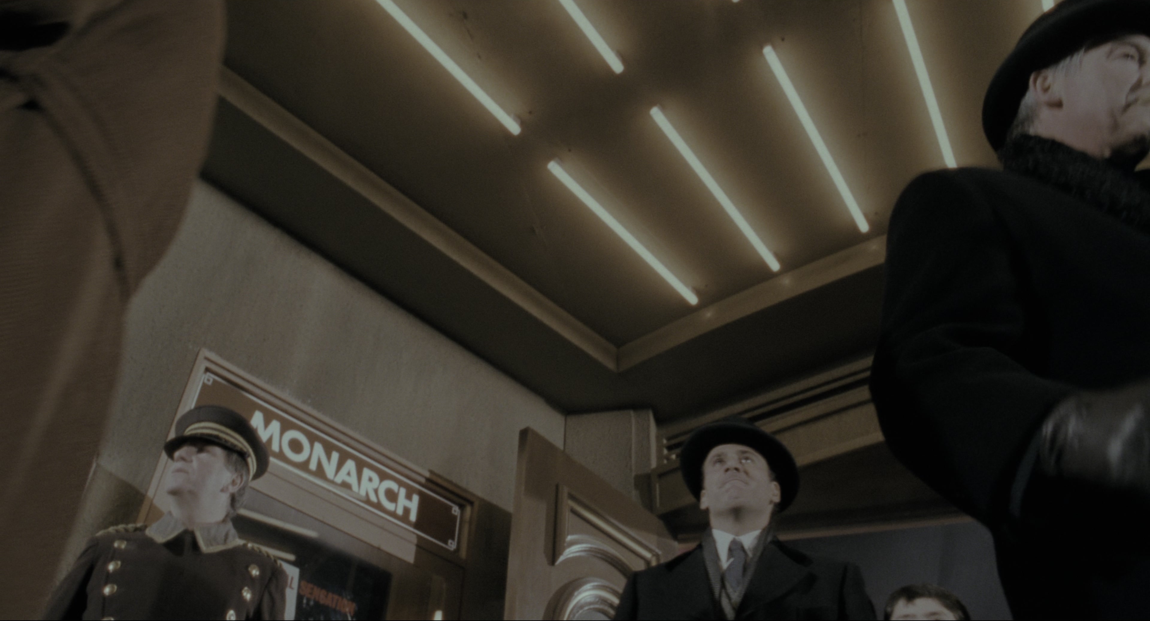Batman (1989), wide, 1.85:1 — film still