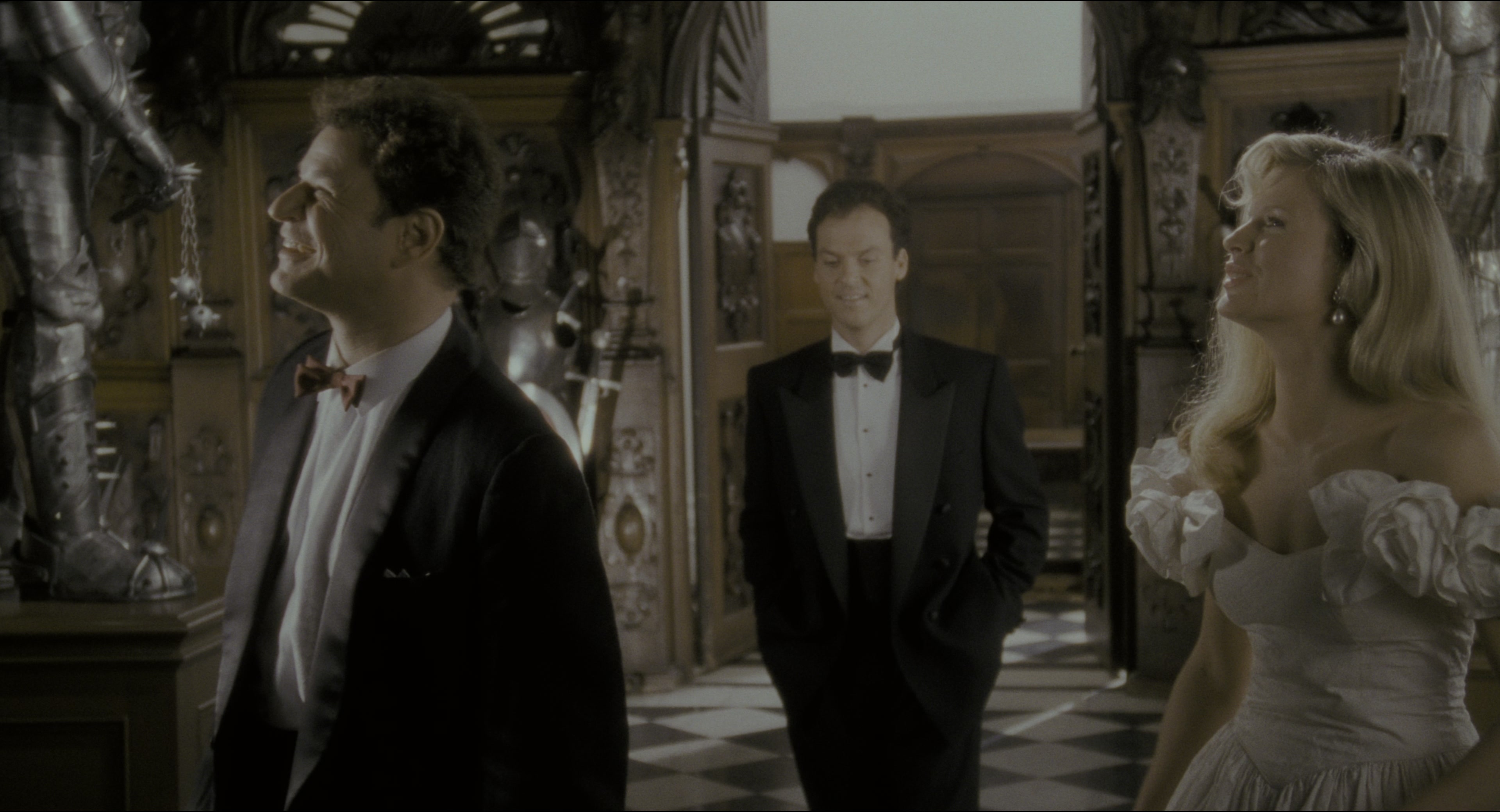 Batman (1989), wide, 1.85:1 — film still
