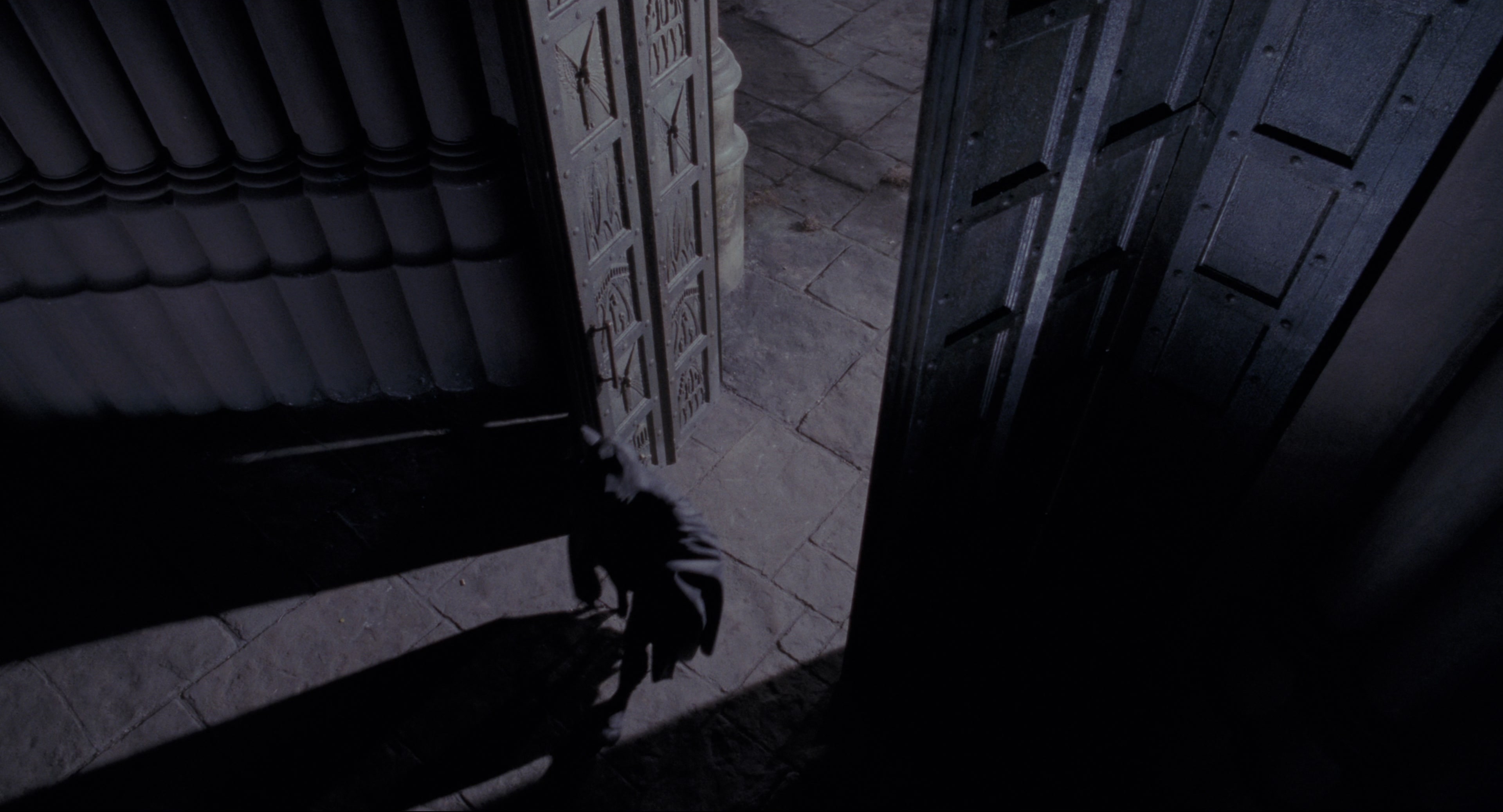 Batman (1989), wide, 1.85:1 — film still