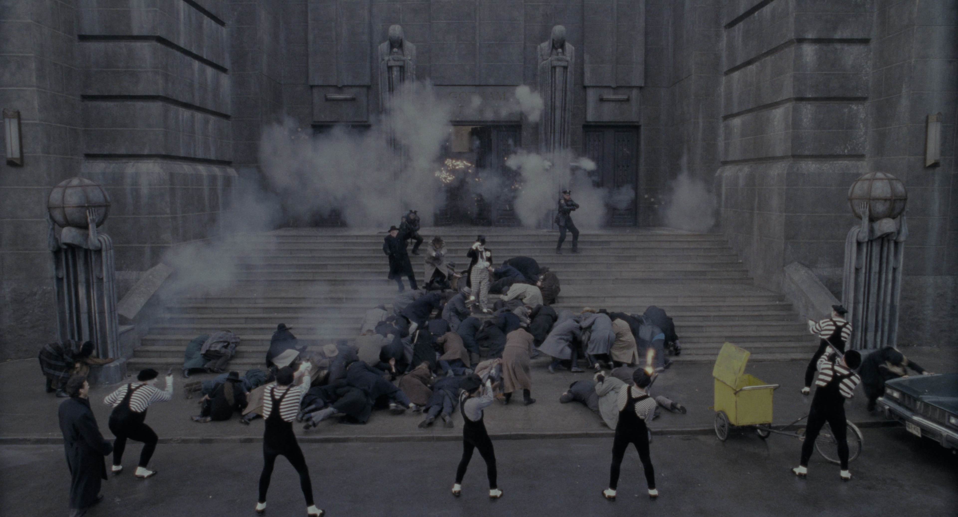 Batman (1989), wide, 1.85:1 — film still