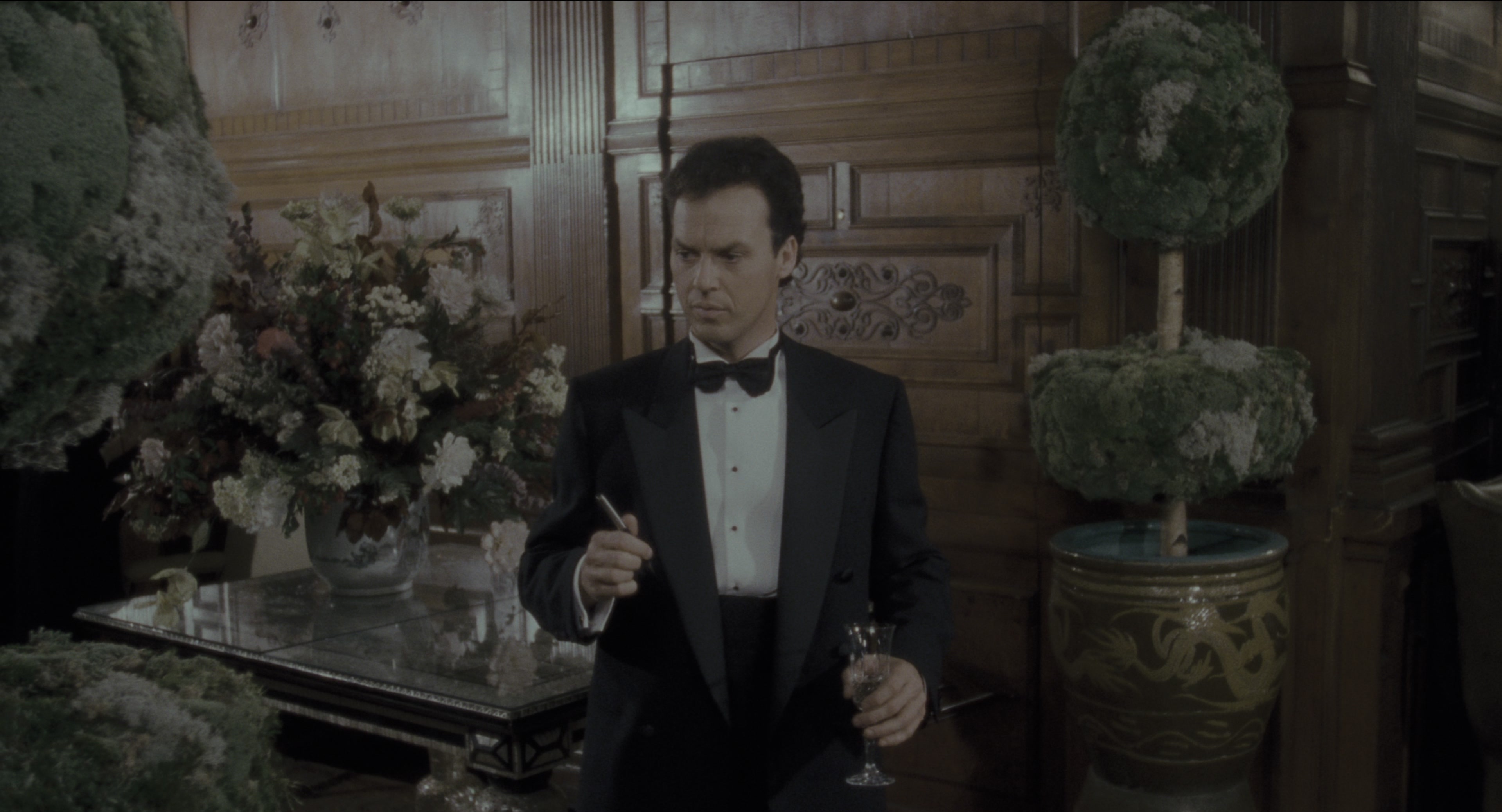 Batman (1989), wide, 1.85:1 — film still