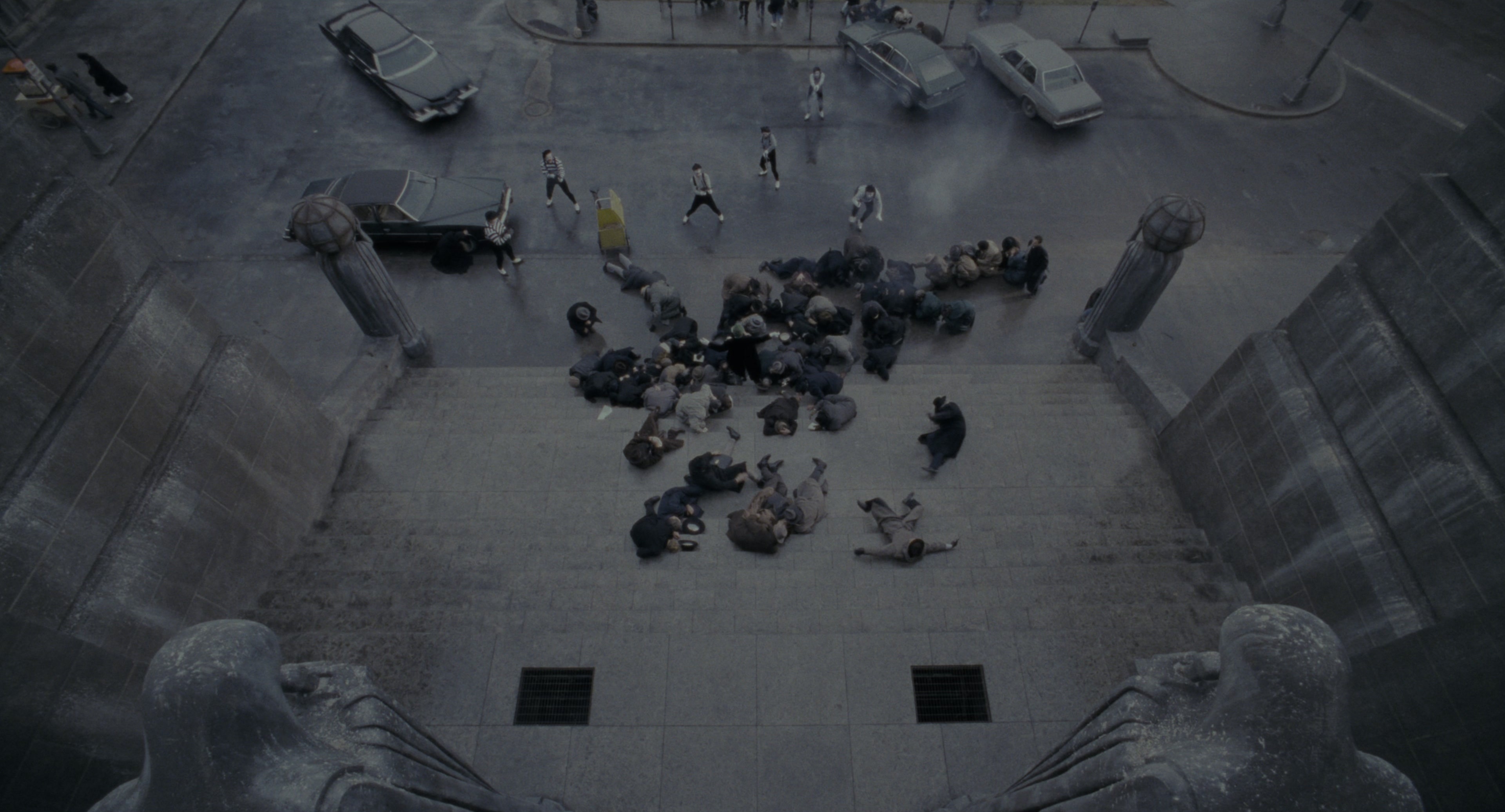 Batman (1989), wide, 1.85:1 — film still
