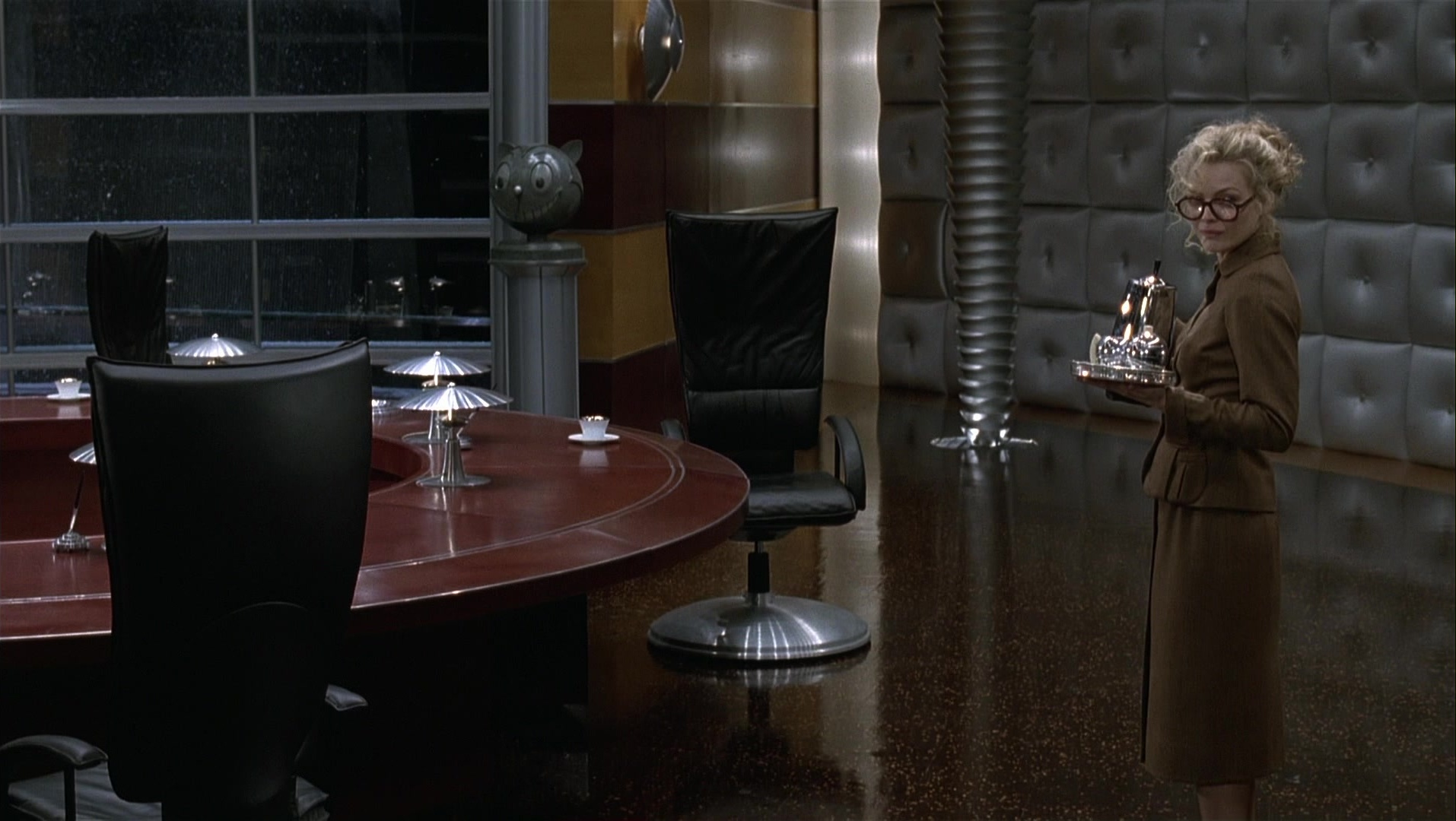 Batman Returns (1992), wide, 1.77:1 — film still