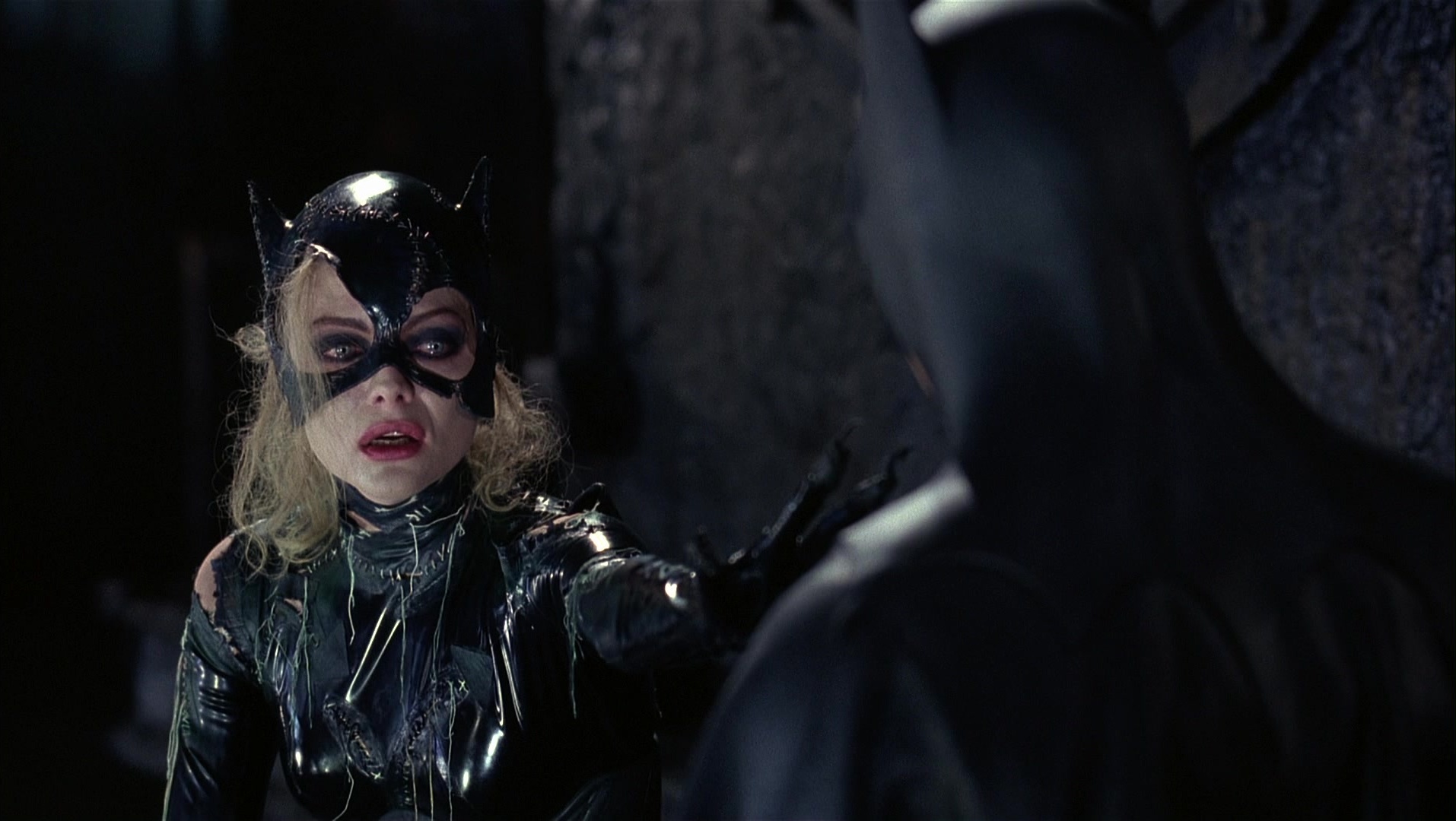 Batman Returns (1992), wide, 1.77:1 — film still
