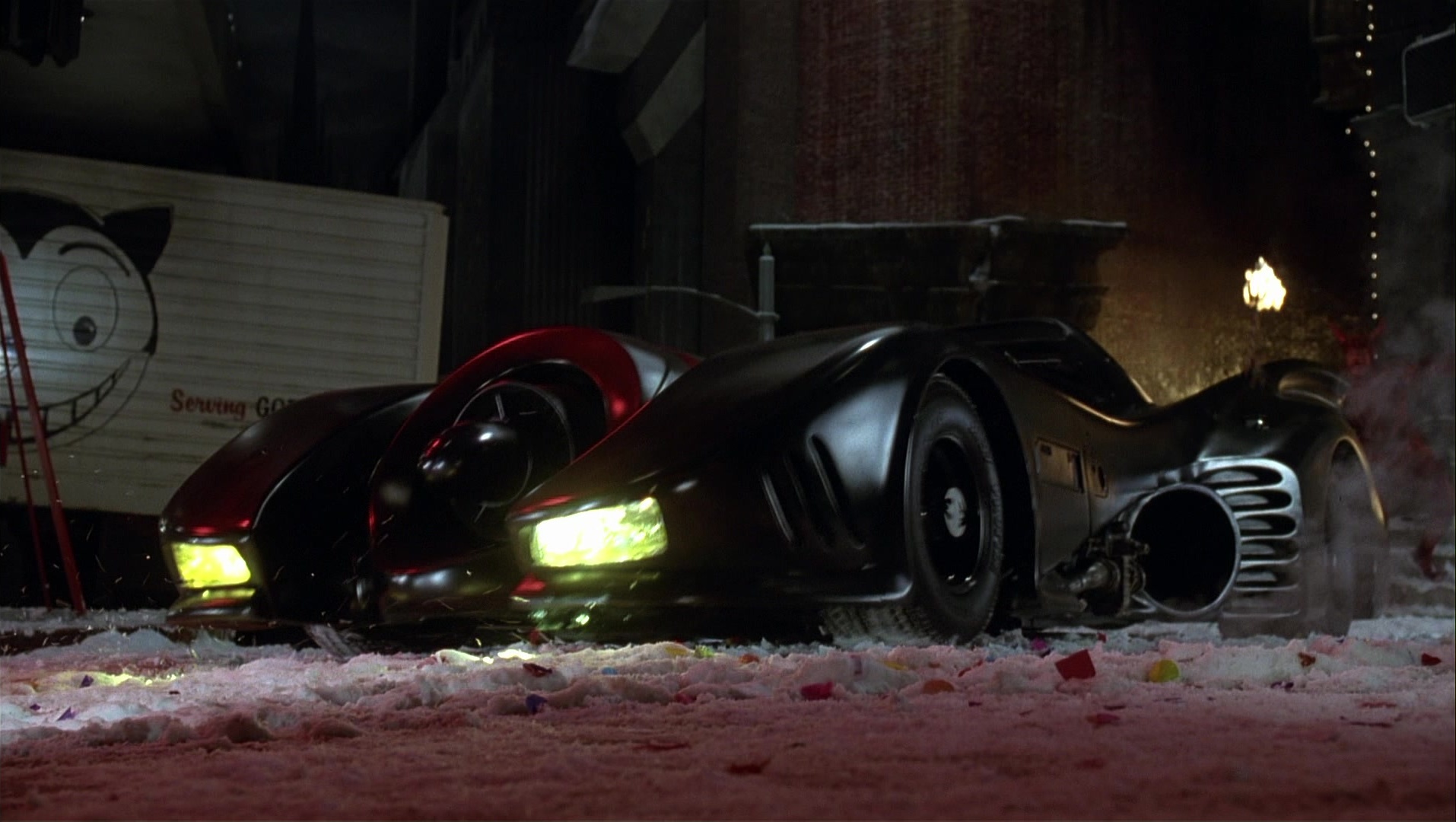 Batman Returns (1992), wide, 1.77:1 — film still