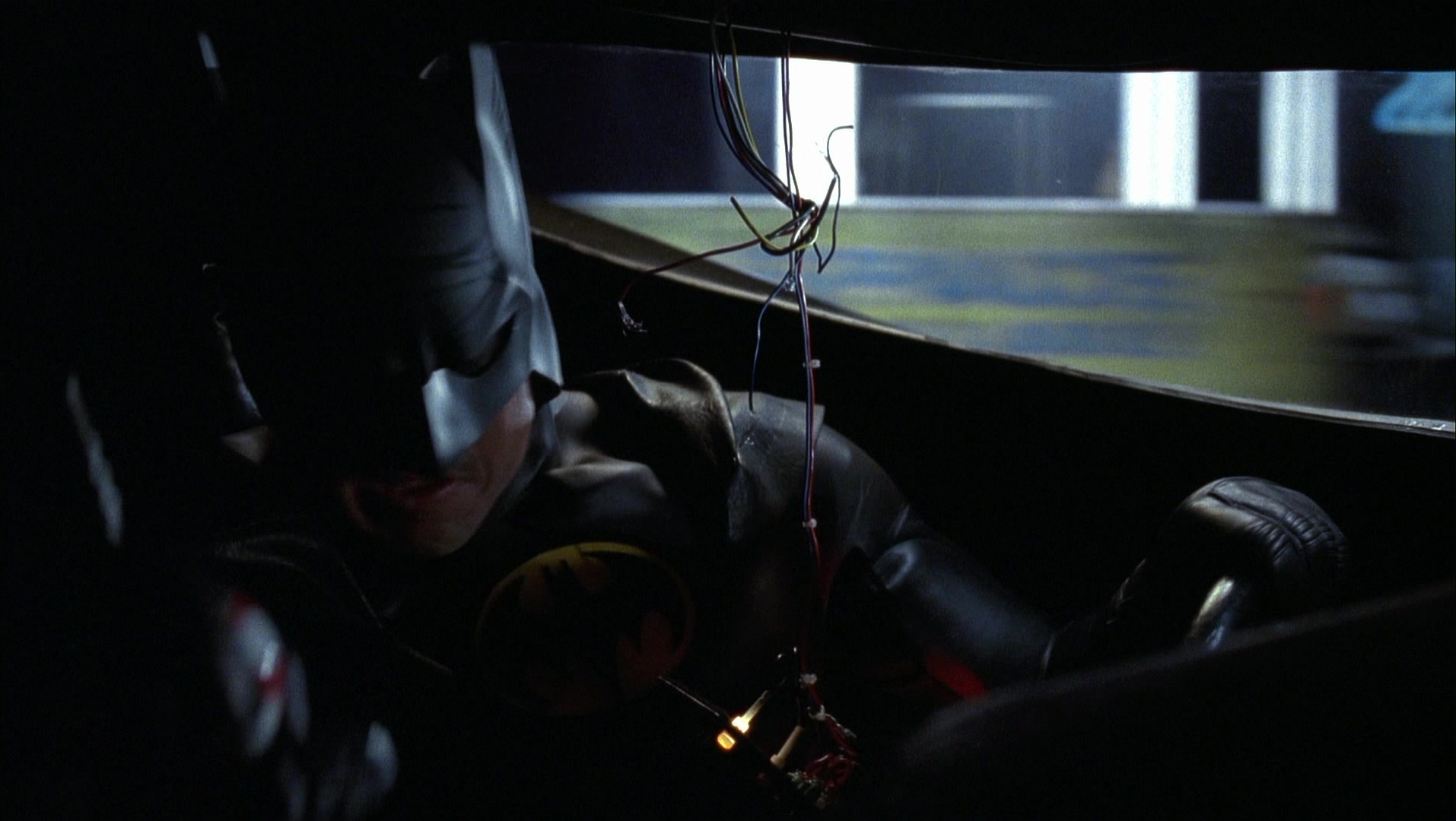 Batman Returns (1992), unknown, 1.77:1 — film still
