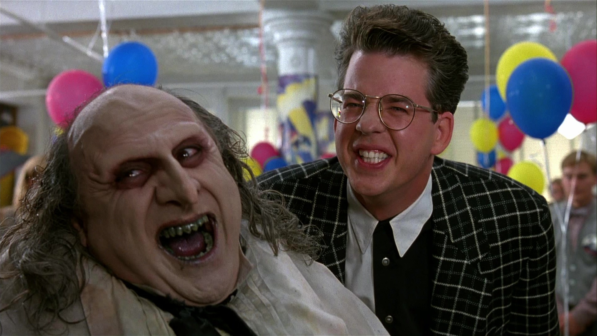 Batman Returns (1992), medium, 1.77:1 — film still