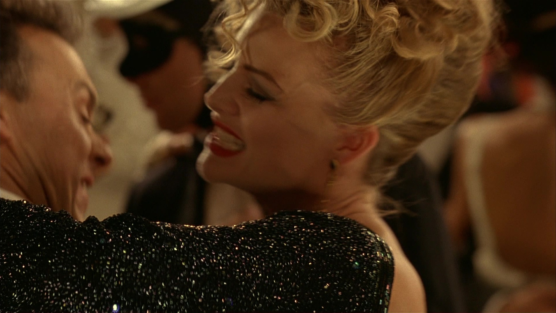 Batman Returns (1992), unknown, 1.77:1 — film still