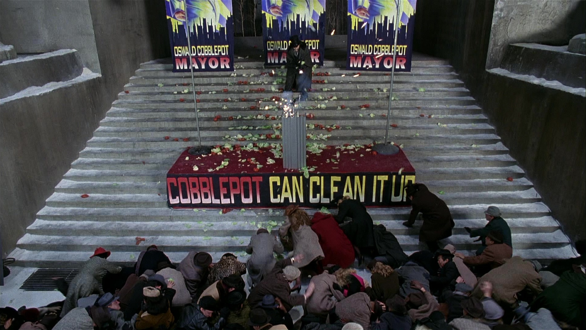 Batman Returns (1992), wide, 1.77:1 — film still