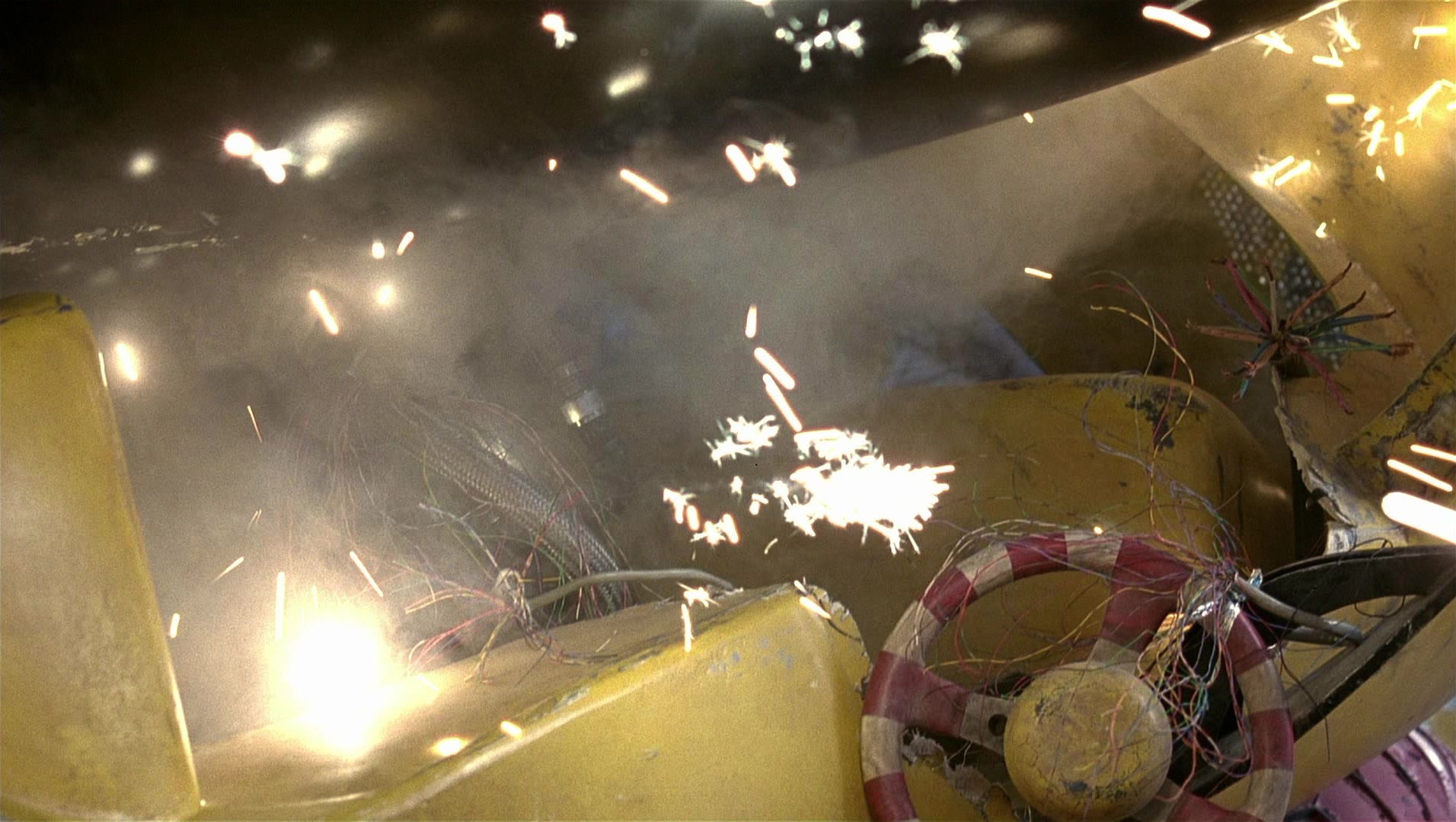 Batman Returns (1992), unknown, 1.77:1 — film still