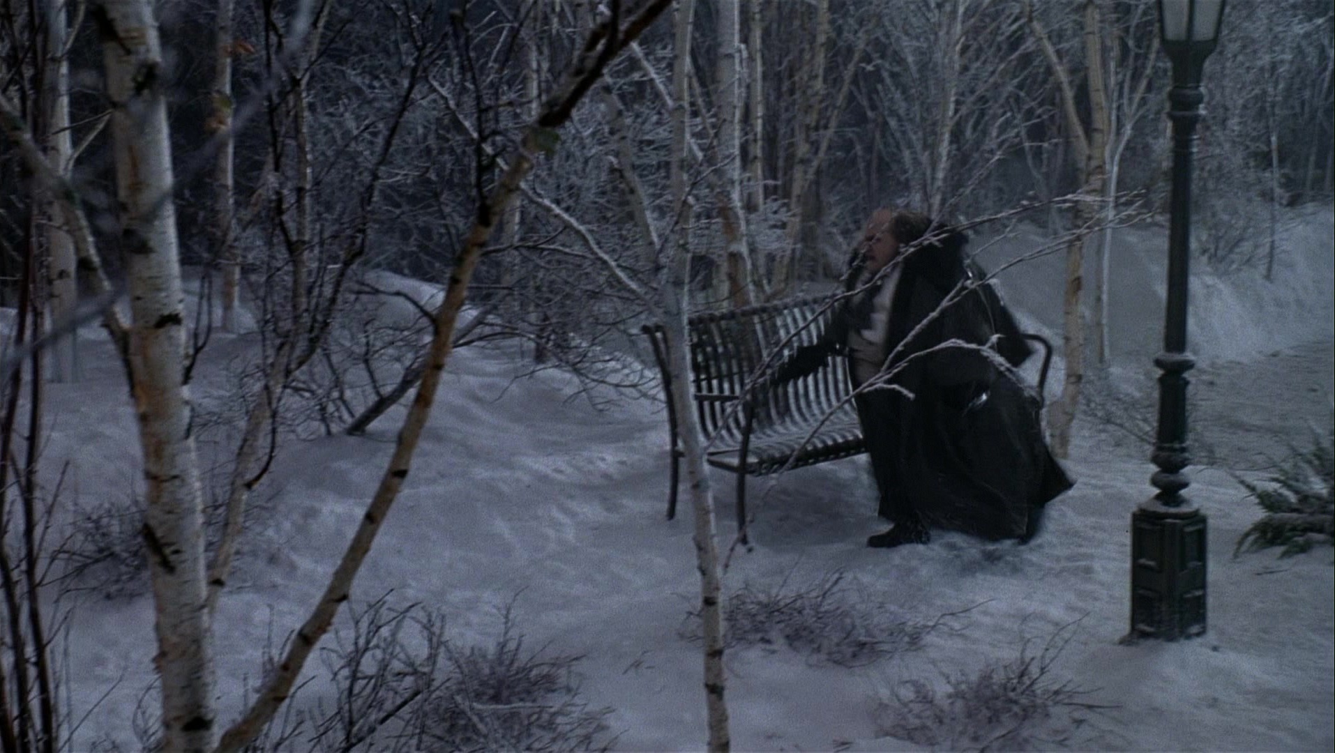 Batman Returns (1992), wide, 1.77:1 — film still