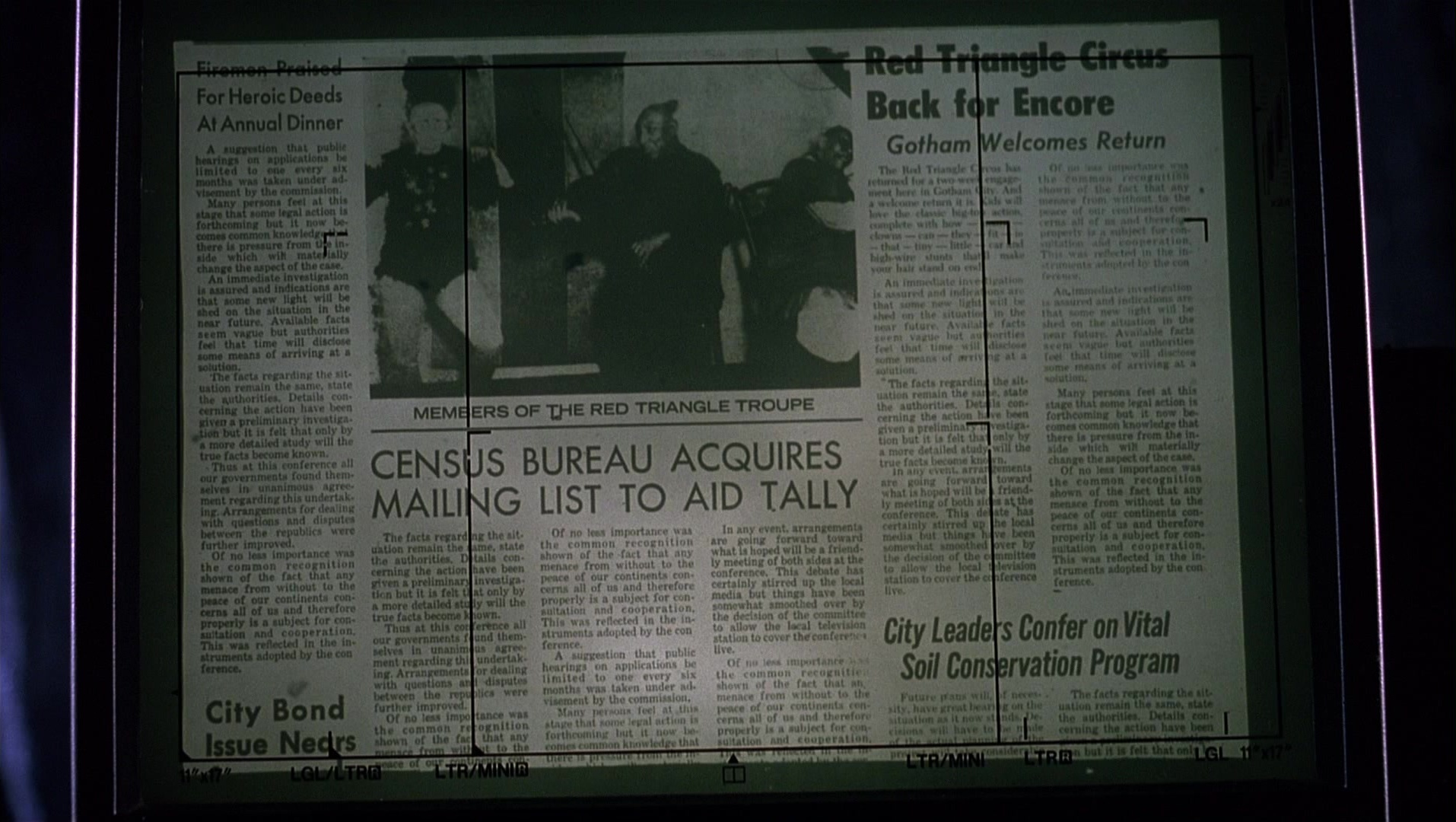 Batman Returns (1992), unknown, 1.77:1 — film still