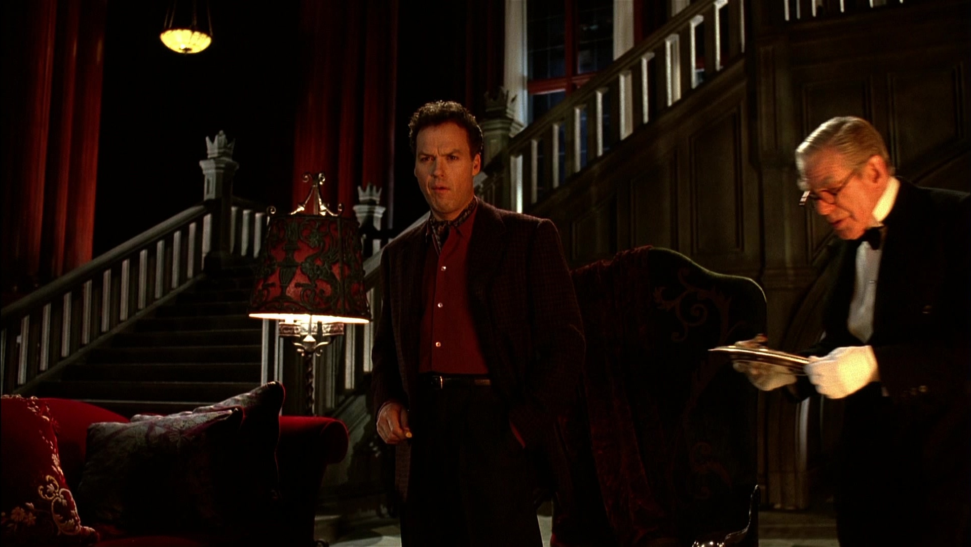 Batman Returns (1992), wide, 1.77:1 — film still