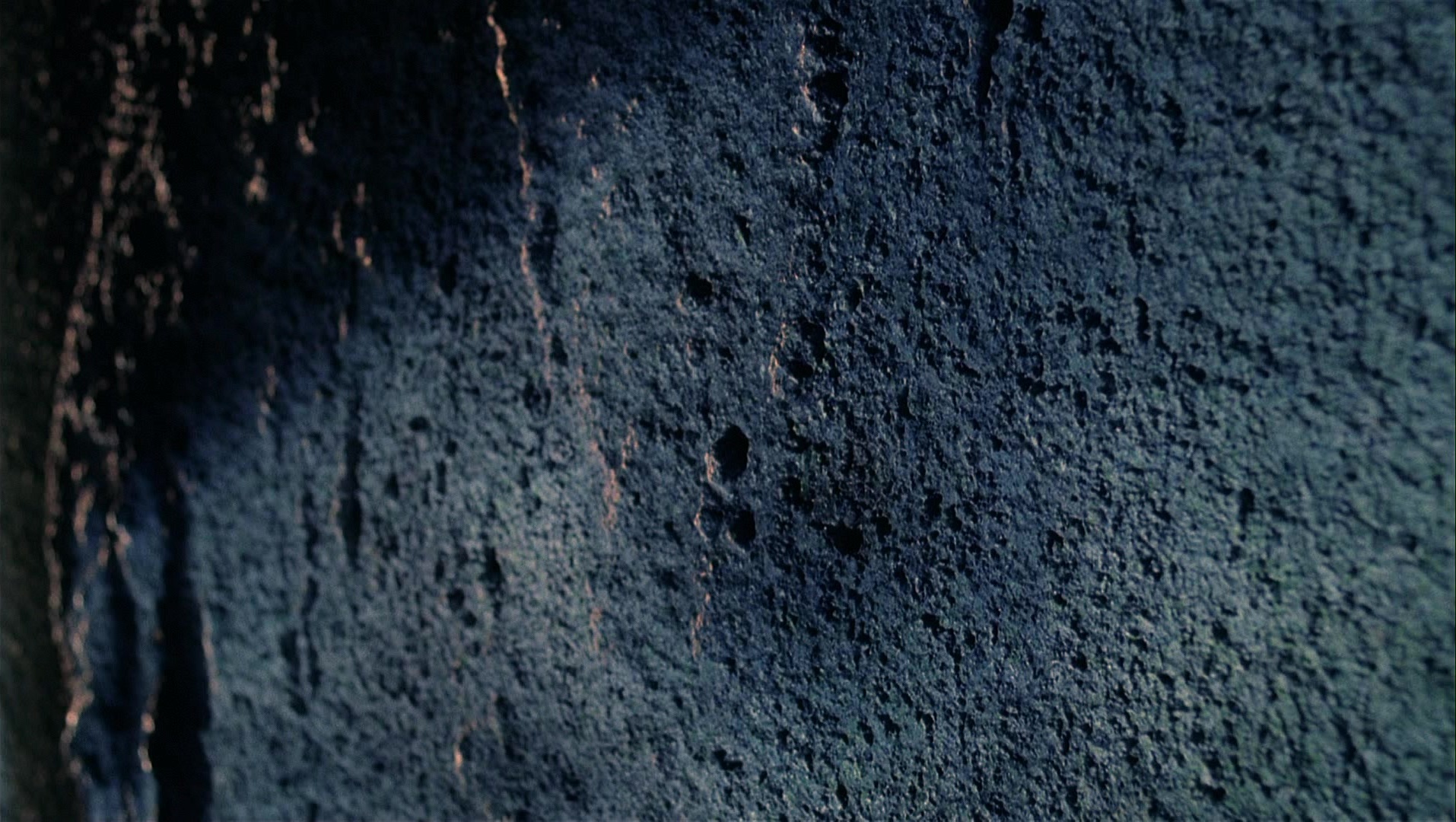 Batman Returns (1992), wide, 1.77:1 — film still