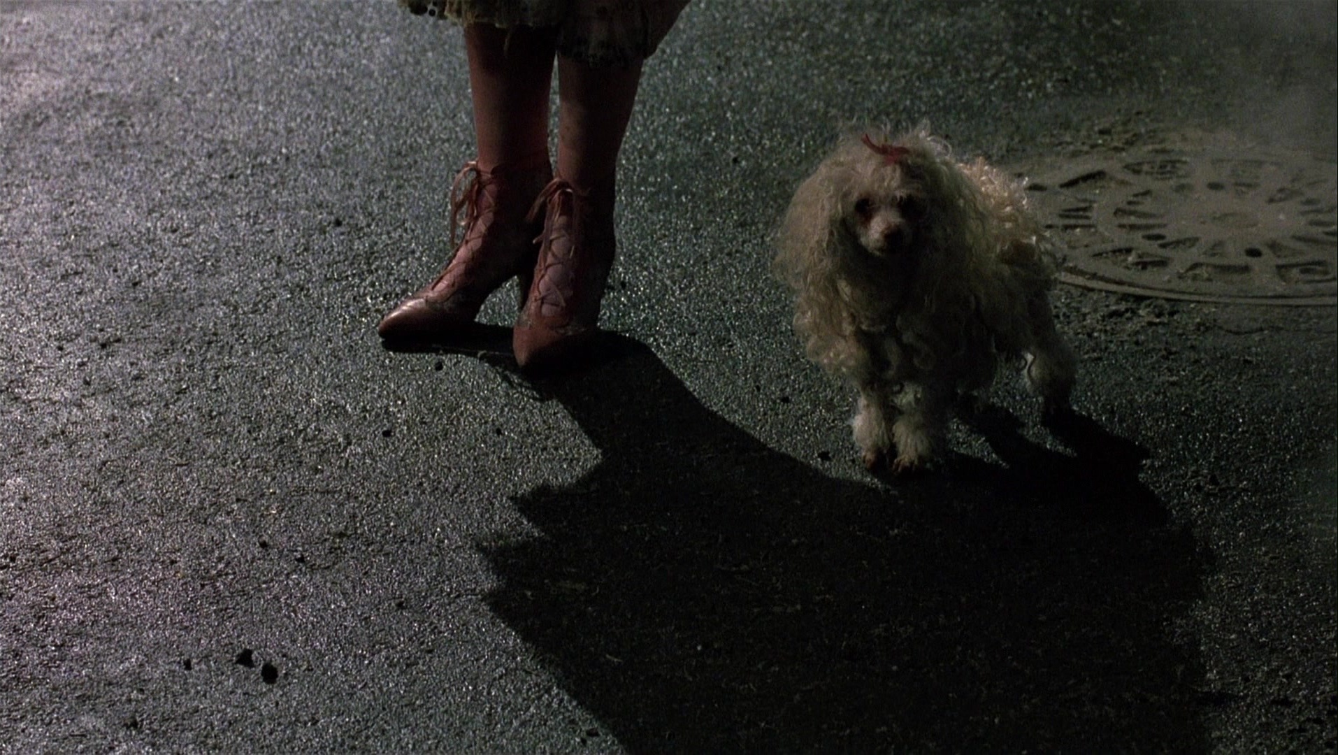 Batman Returns (1992), wide, 1.77:1 — film still