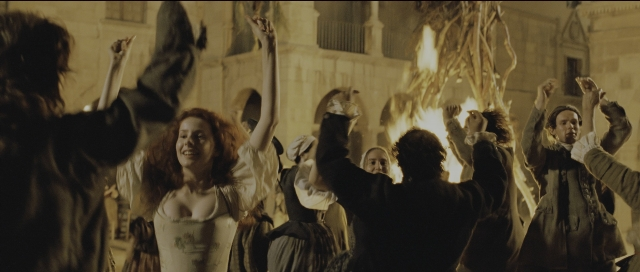 Wide shot frame from Perfume: The Story of a Murderer — room, smoke, person