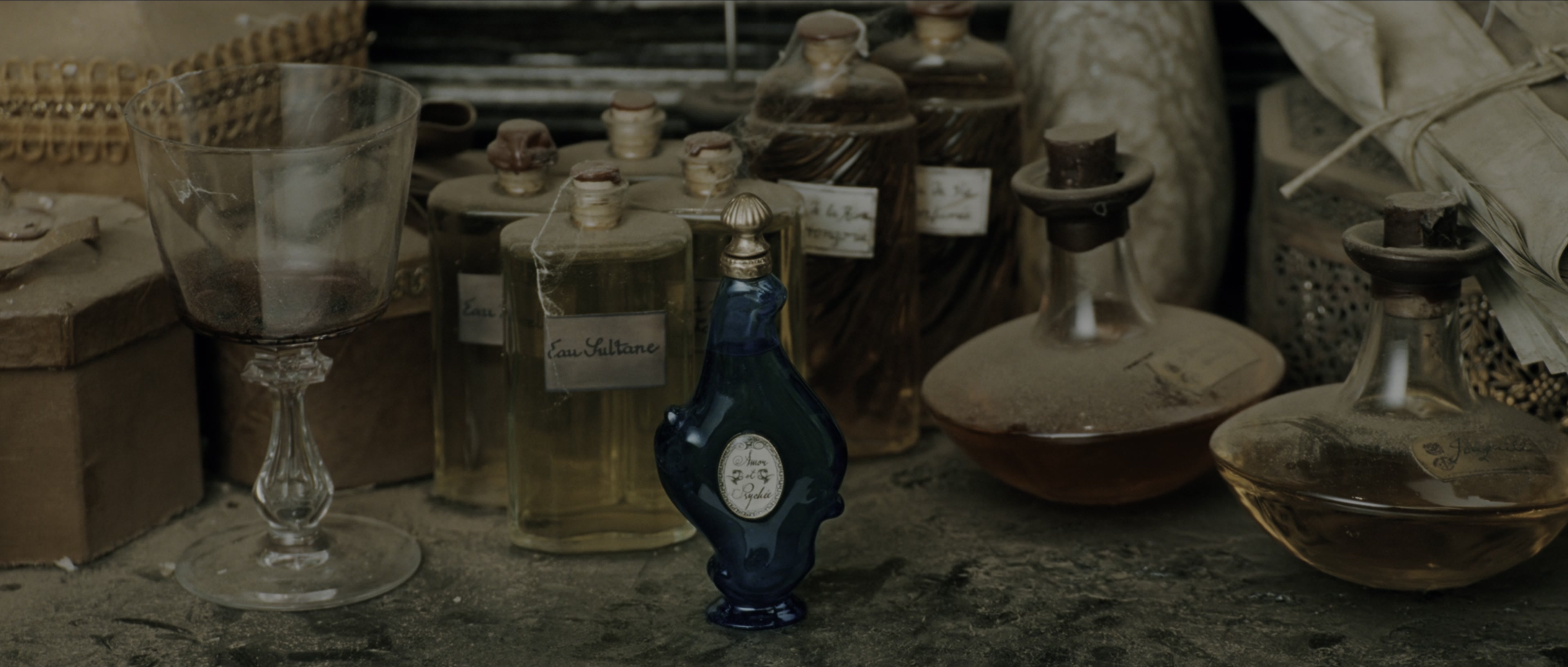 Perfume: The Story of a Murderer (2006), wide, 2.35:1 — film still