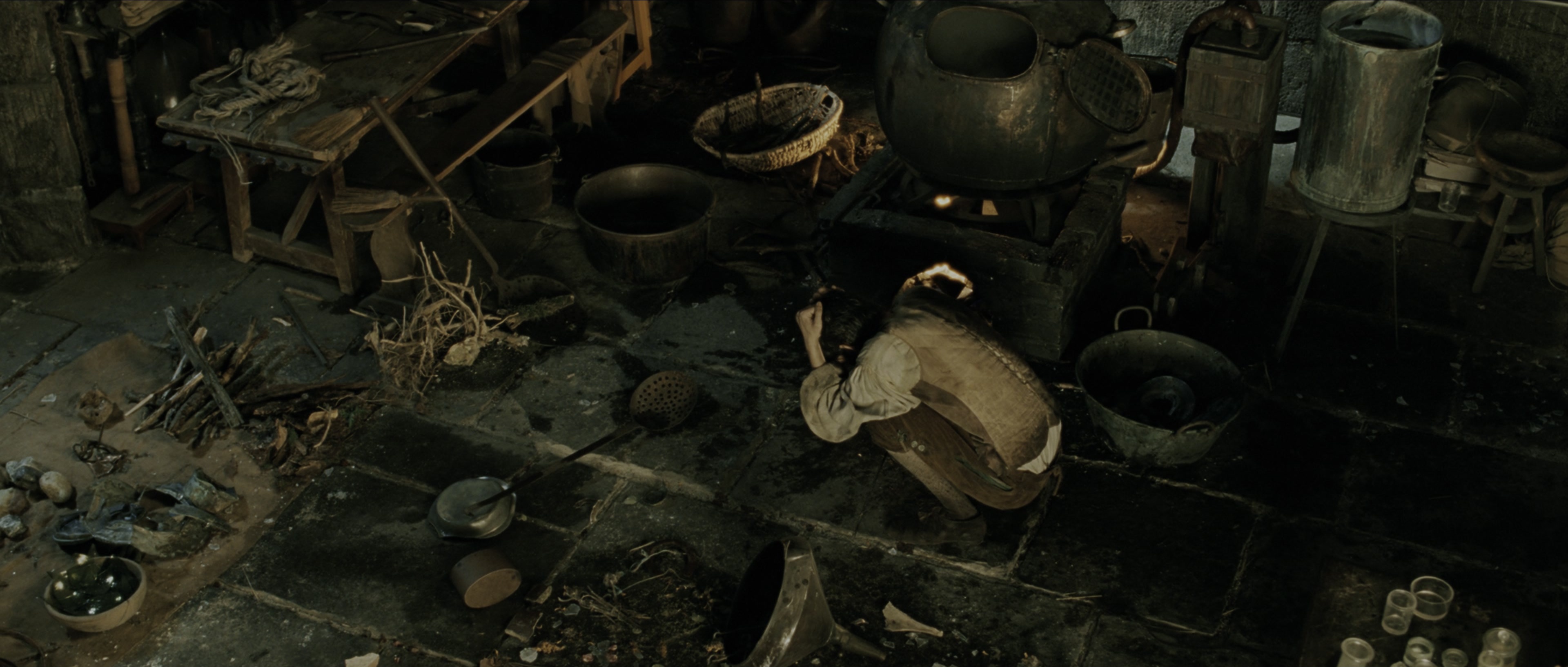 Perfume: The Story of a Murderer (2006), wide, 2.35:1 — film still