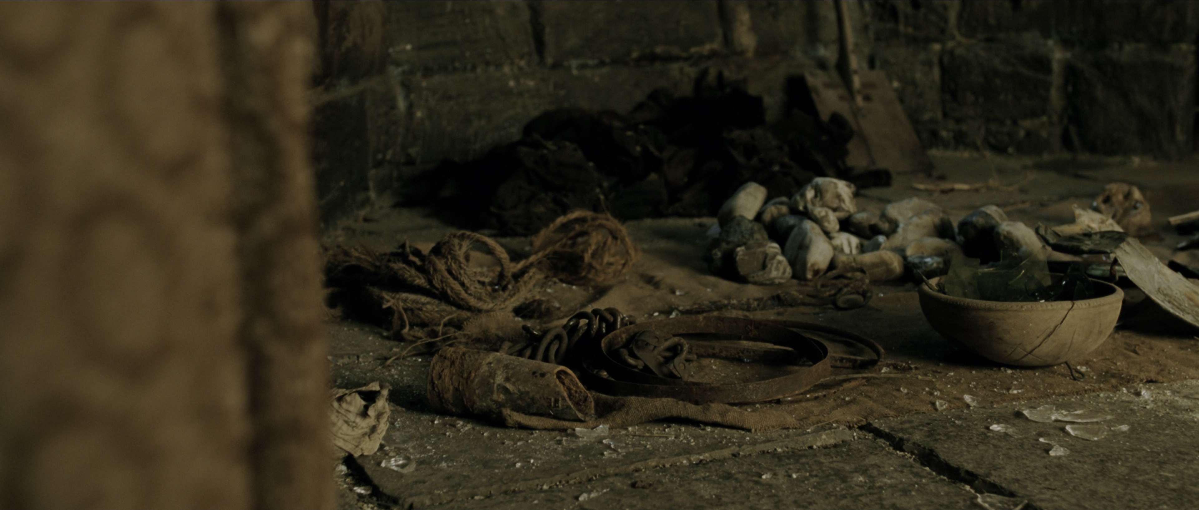 Perfume: The Story of a Murderer (2006), wide, 2.35:1 — film still
