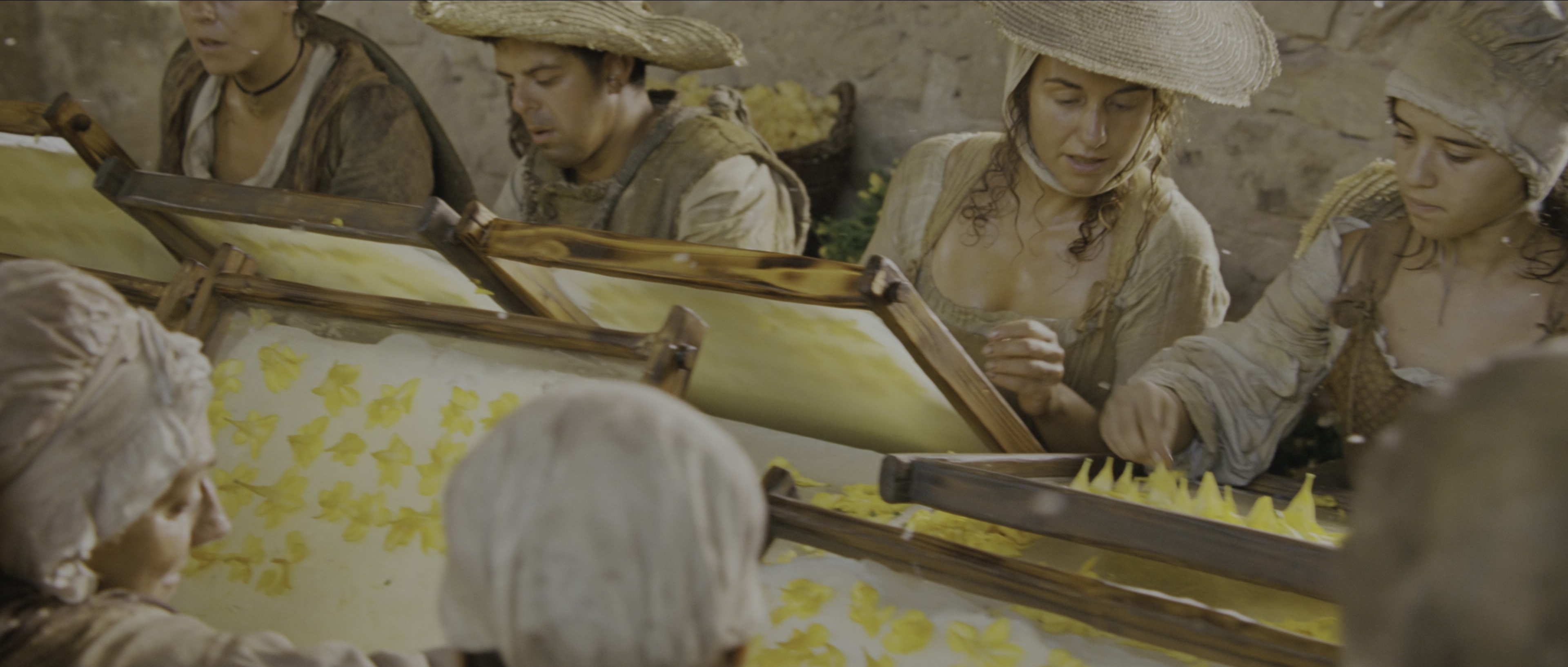 Perfume: The Story of a Murderer (2006), wide, 2.35:1 — film still