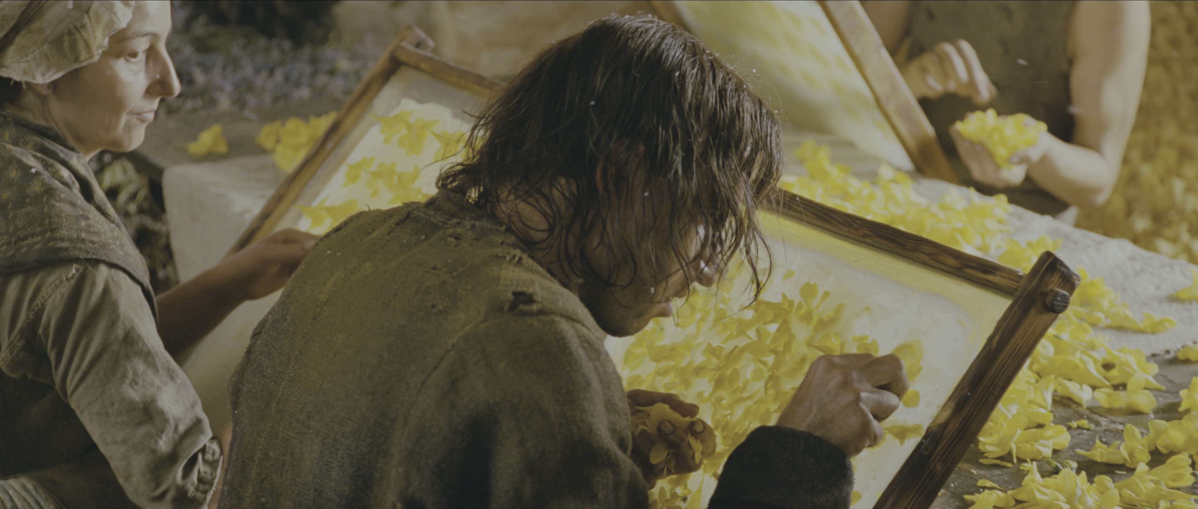 Perfume: The Story of a Murderer (2006), wide, 2.35:1 — film still
