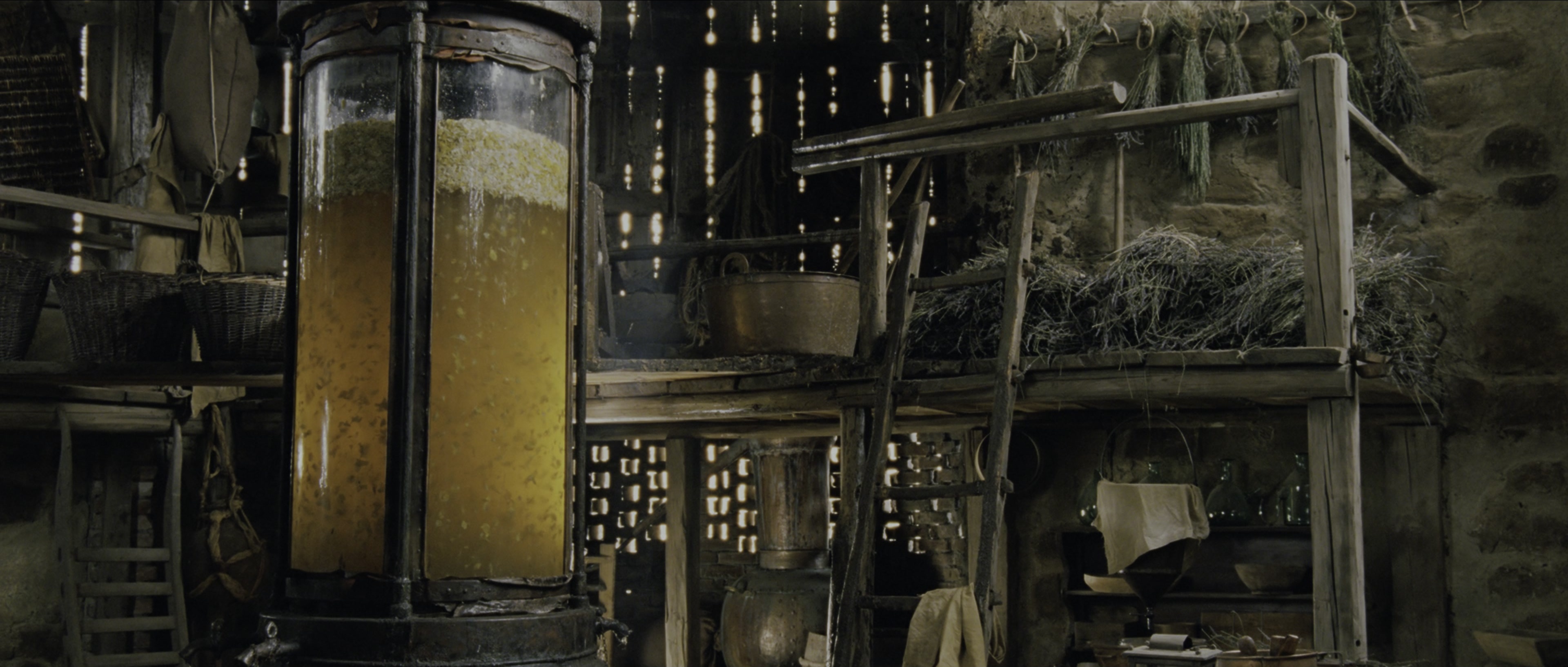 Perfume: The Story of a Murderer (2006), wide, 2.35:1 — film still