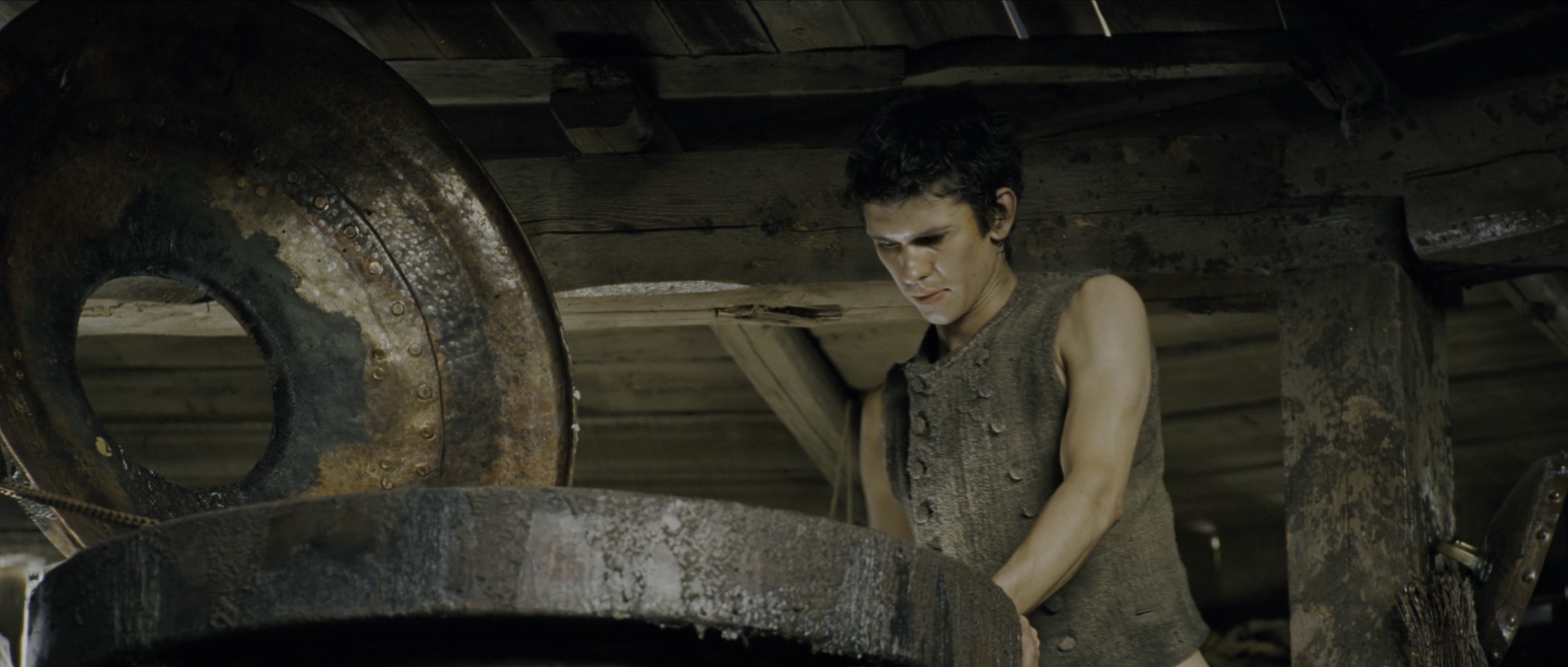 Perfume: The Story of a Murderer (2006), wide, 2.35:1 — film still