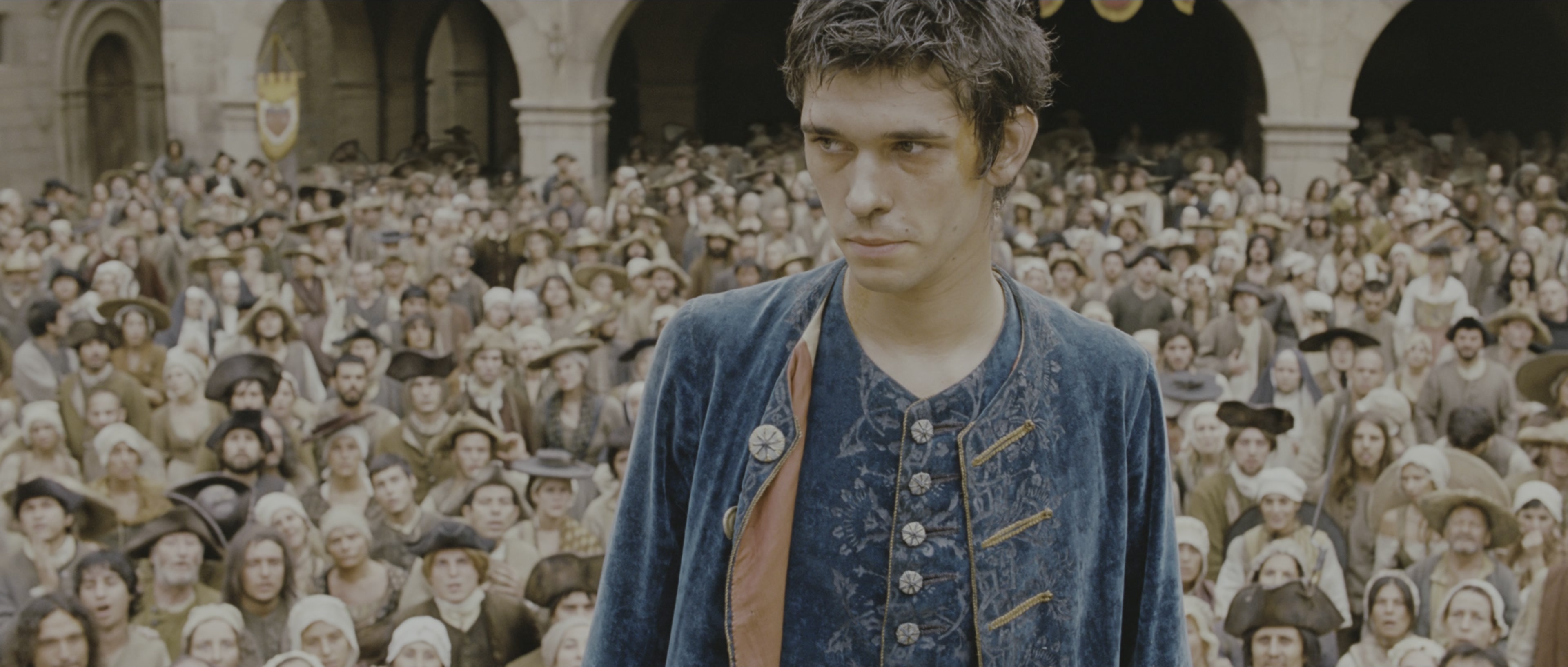 Perfume: The Story of a Murderer (2006), wide, 2.35:1 — film still