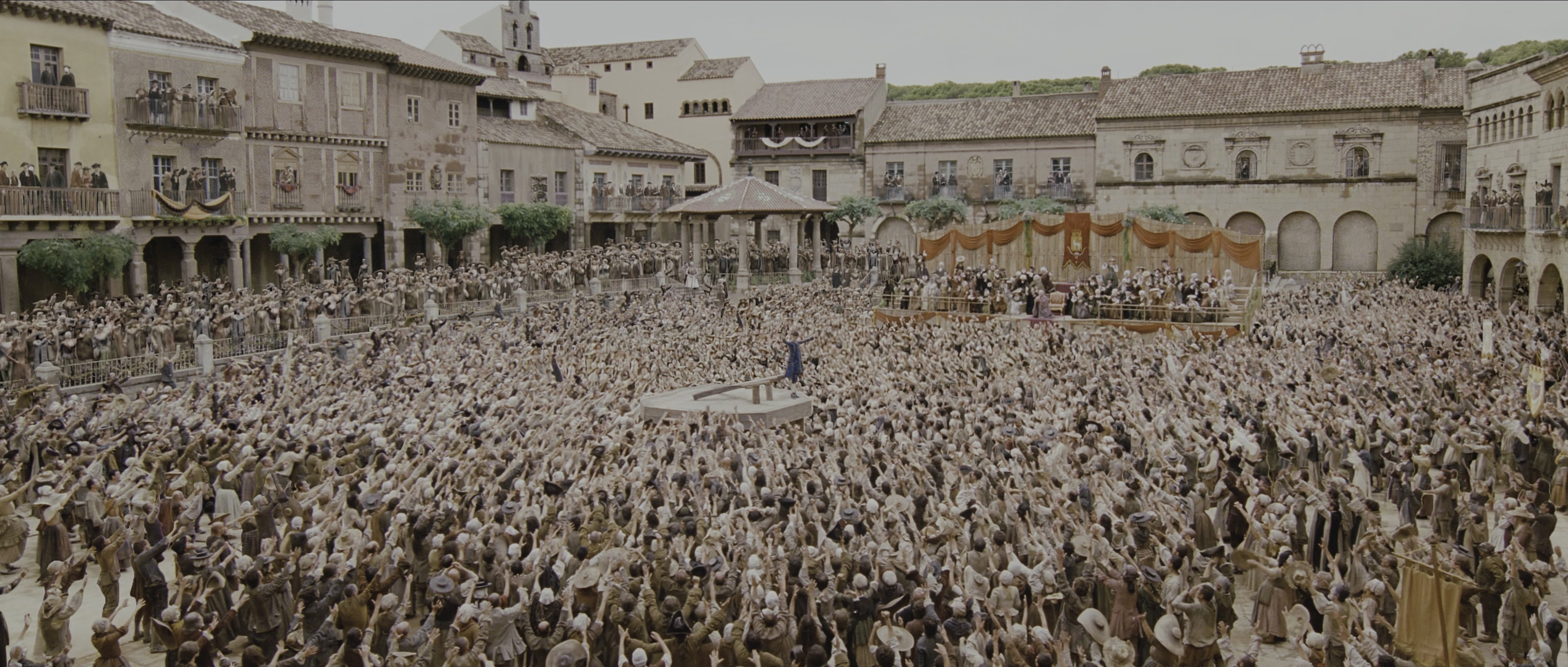Perfume: The Story of a Murderer (2006), wide, 2.35:1 — film still