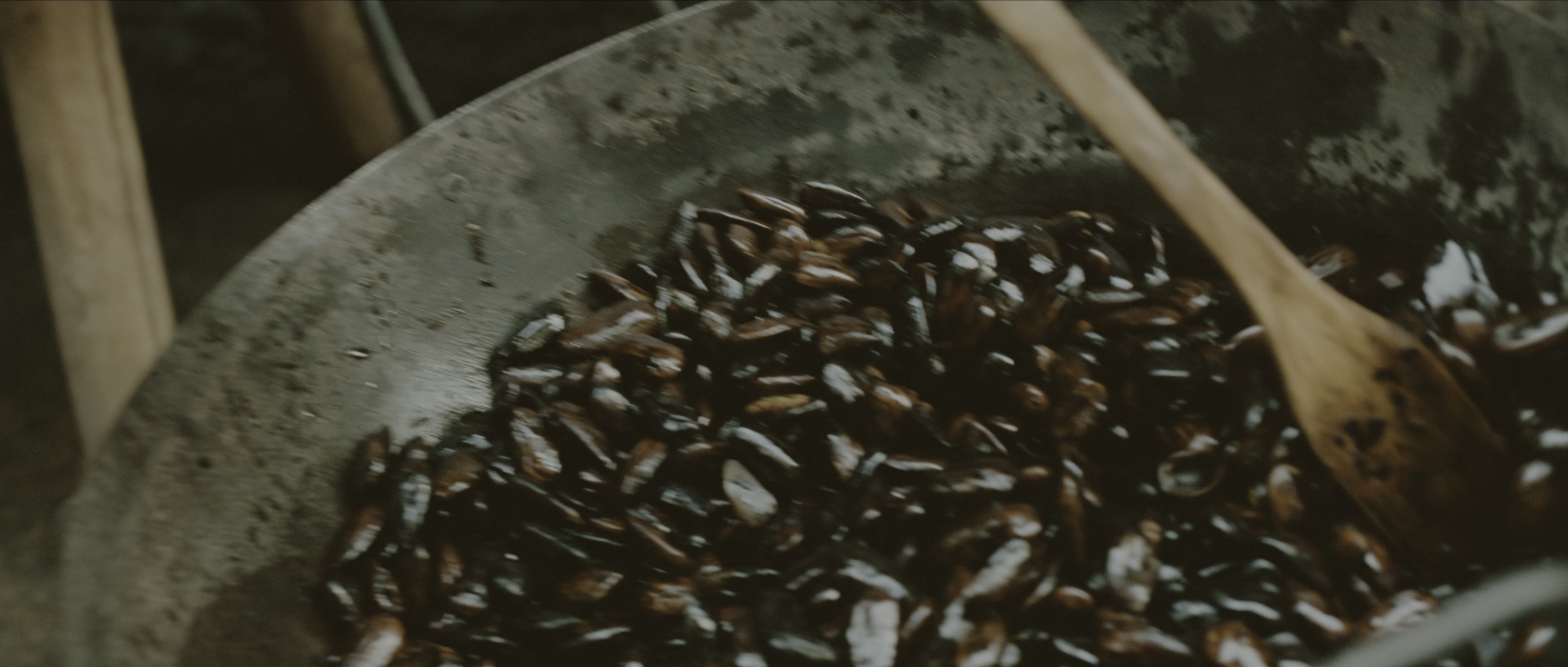 Perfume: The Story of a Murderer (2006), wide, 2.35:1 — film still