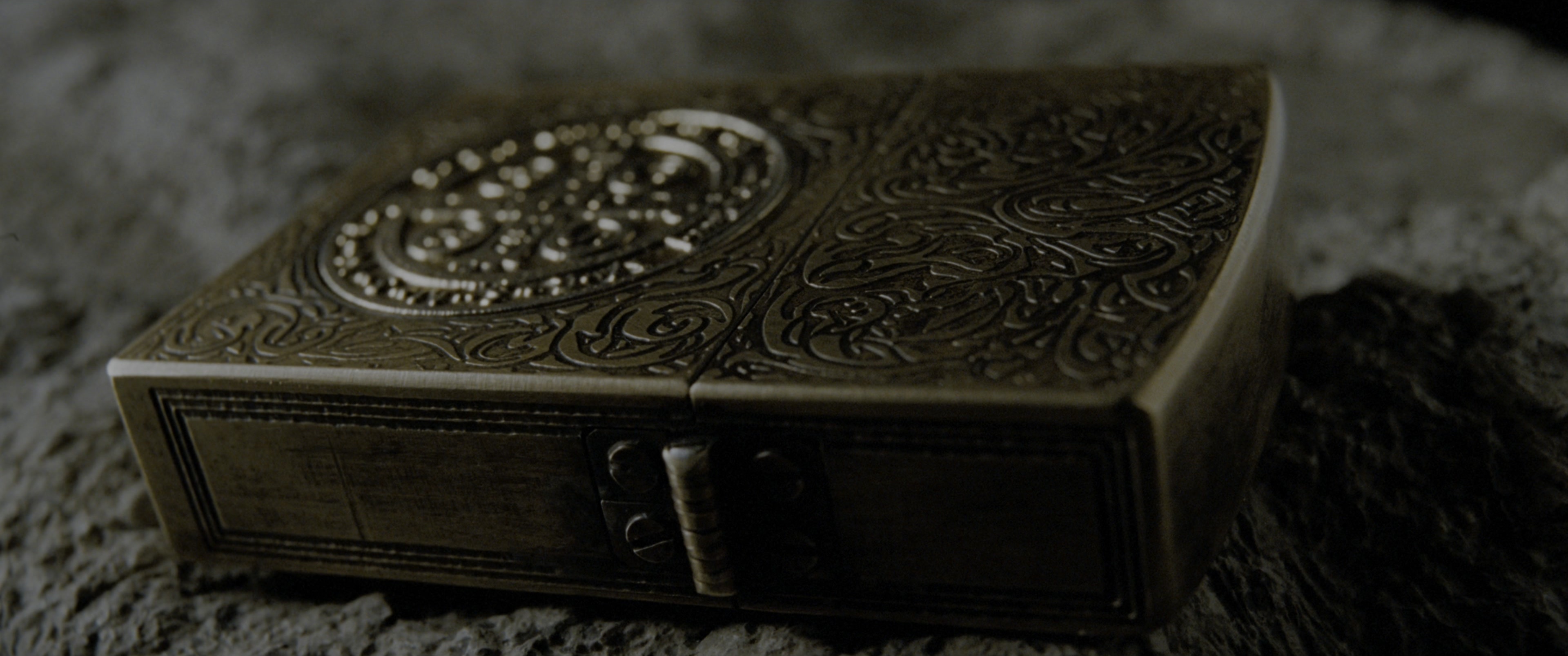 Constantine (2005), wide, 2.39:1 — film still