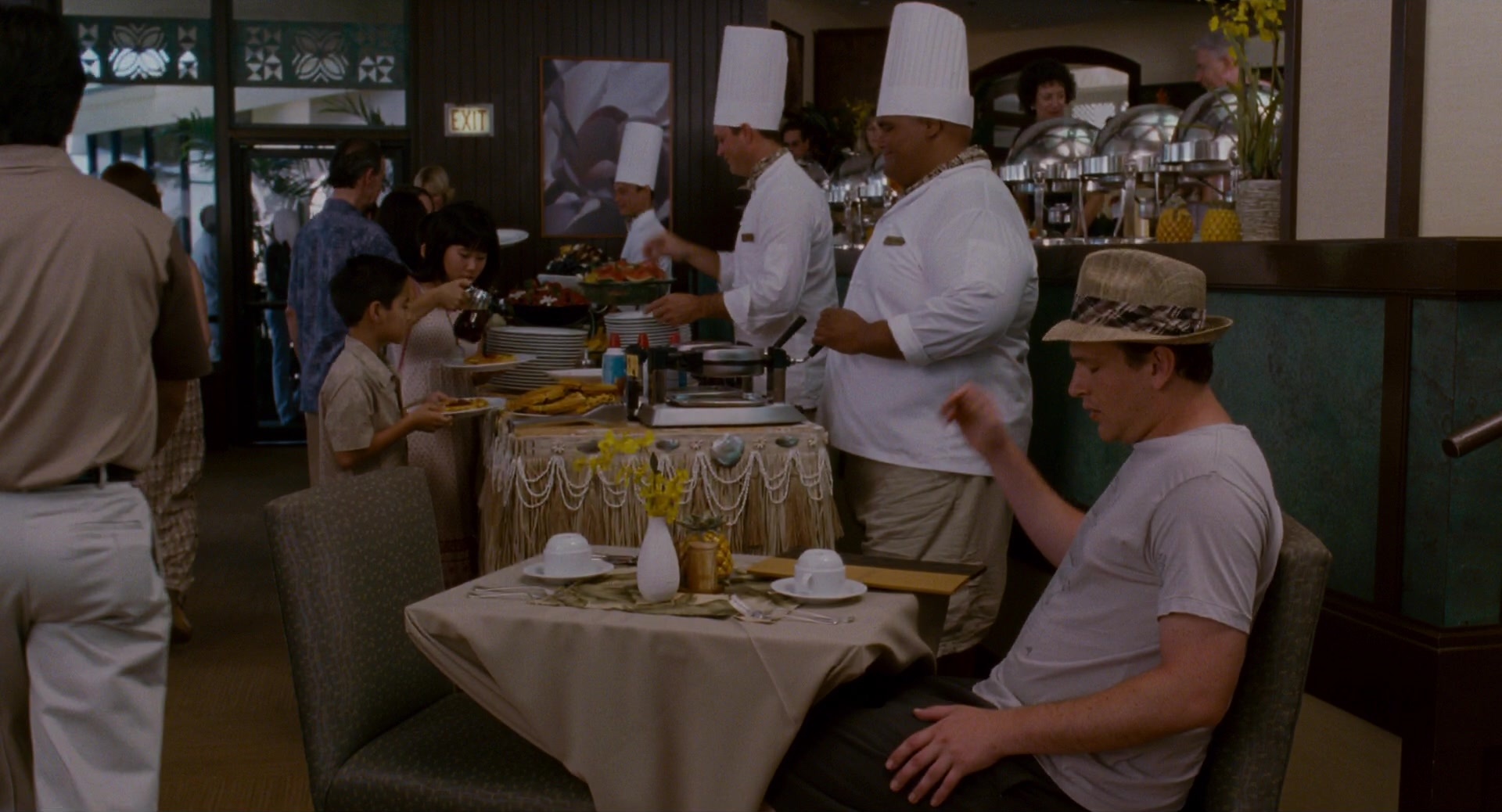Forgetting Sarah Marshall (2008), wide, 1.85:1 — film still