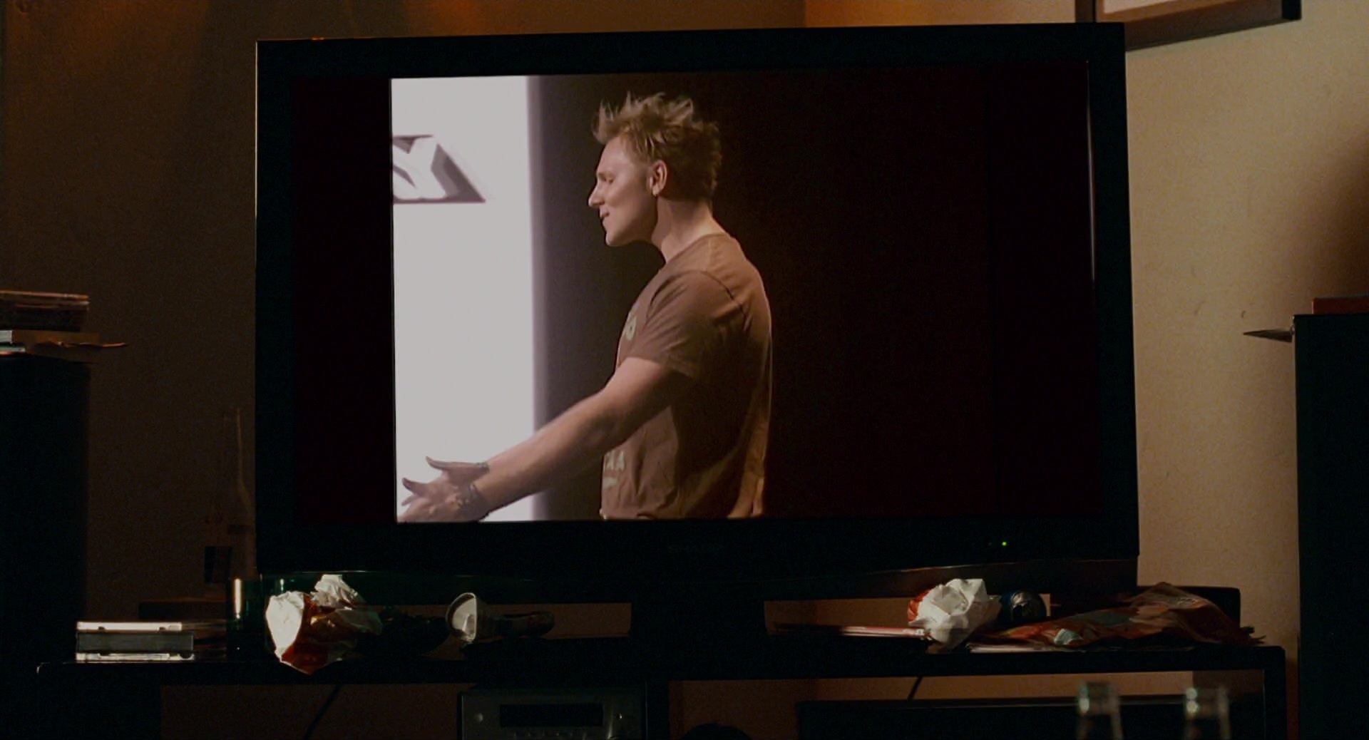 Forgetting Sarah Marshall (2008), unknown, 1.85:1 — film still
