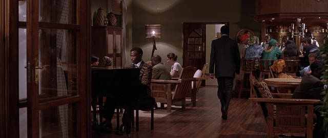Hotel Rwanda — film still