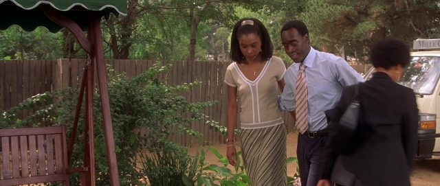 Hotel Rwanda — film still
