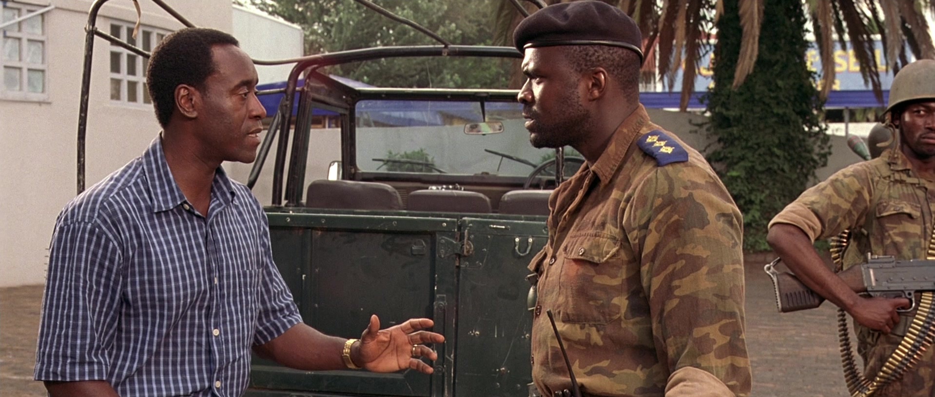 Hotel Rwanda (2004), wide, 2.36:1 — film still