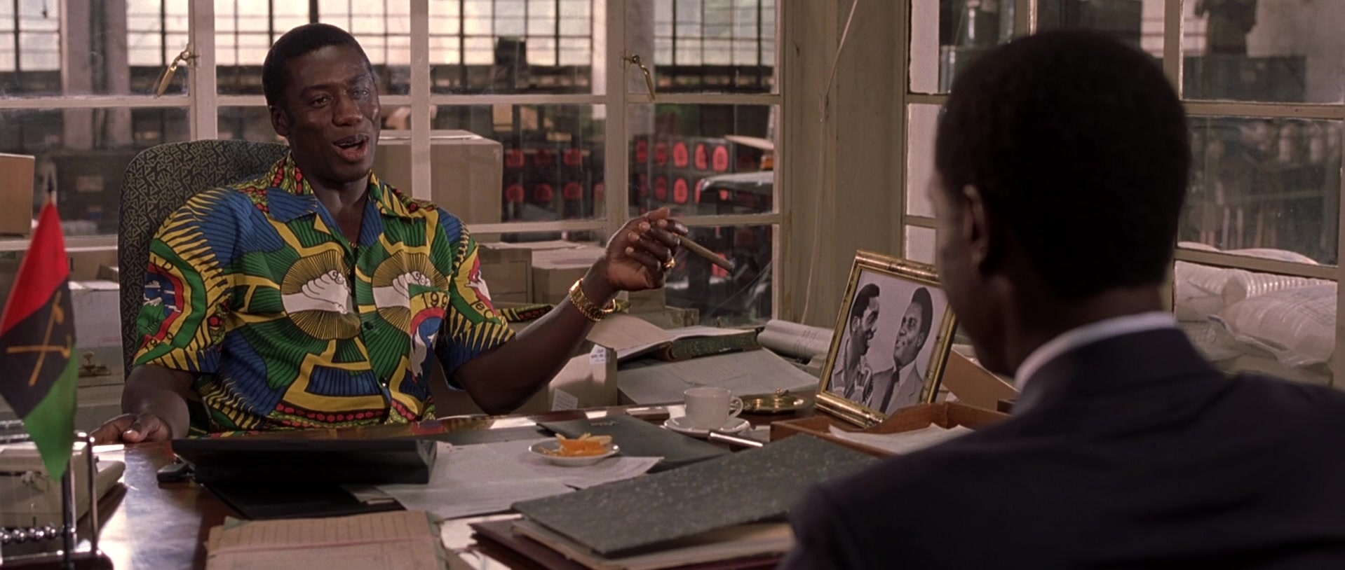 Hotel Rwanda (2004), wide, 2.36:1 — film still