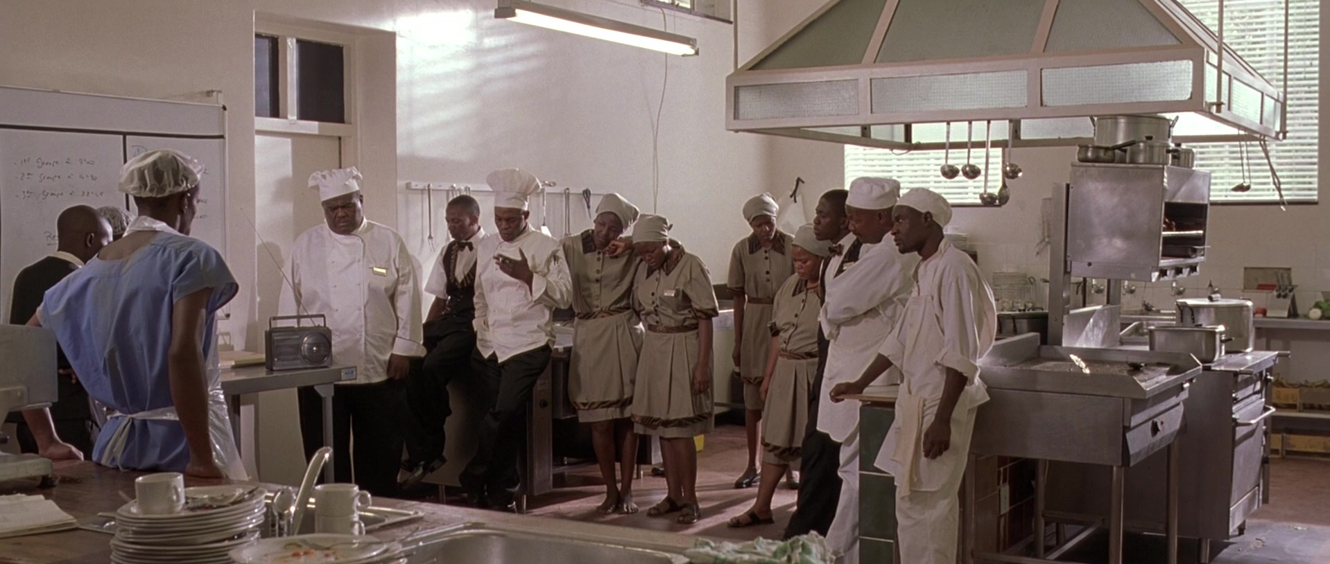 Hotel Rwanda (2004), wide, 2.36:1 — film still