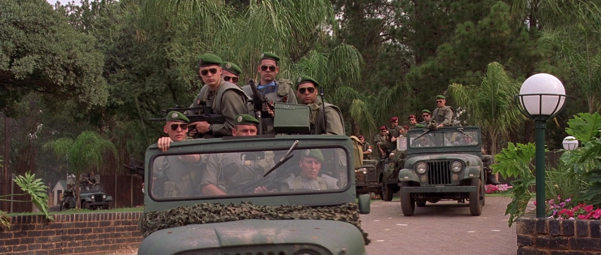 Hotel Rwanda (2004), wide, 2.36:1 — film still