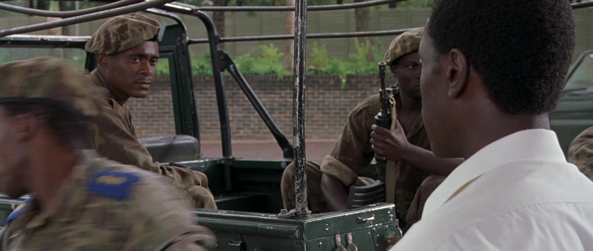 Hotel Rwanda (2004), wide, 2.36:1 — film still