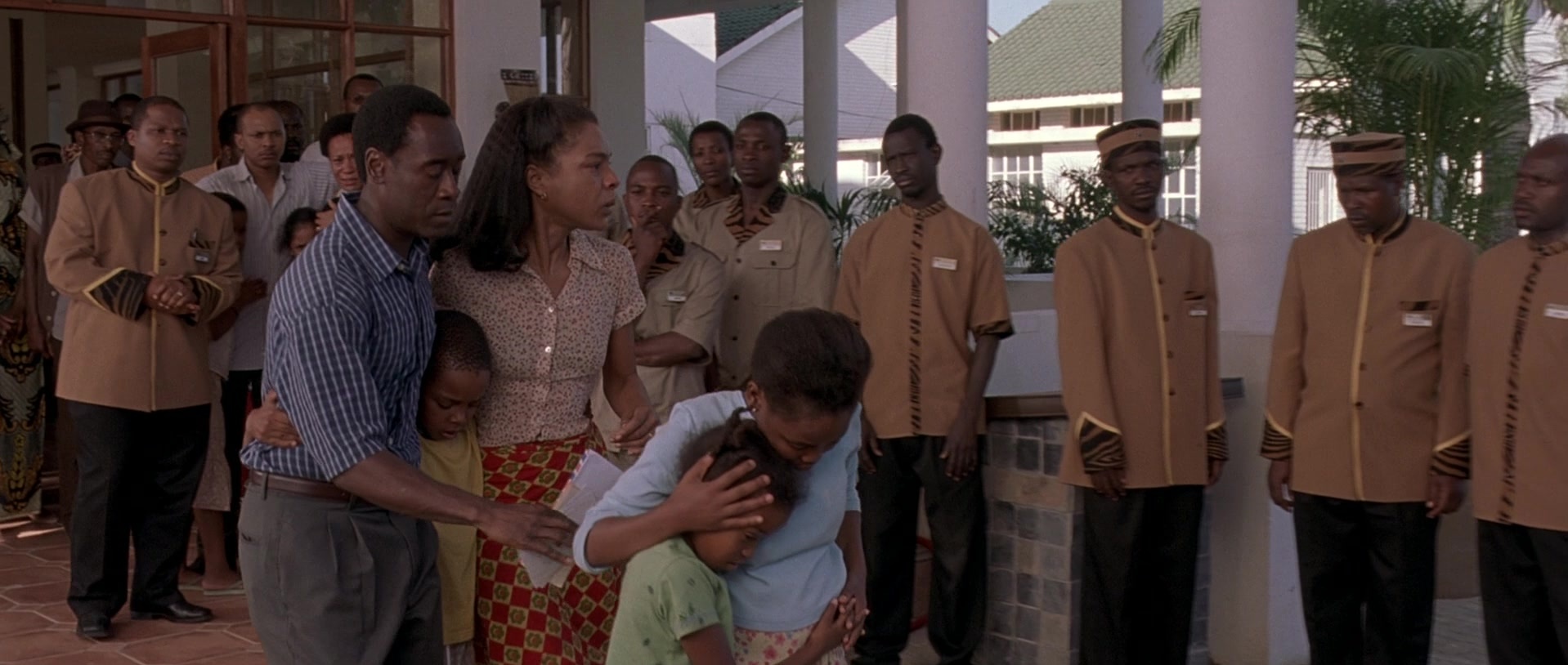 Hotel Rwanda (2004), wide, 2.36:1 — film still
