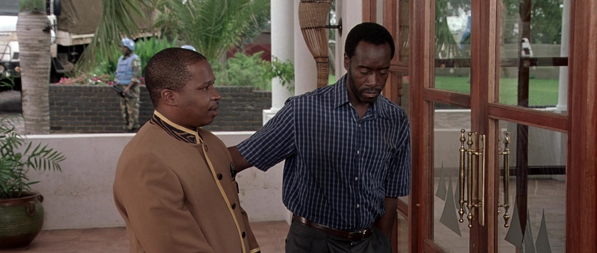 Hotel Rwanda (2004), wide, 2.36:1 — film still