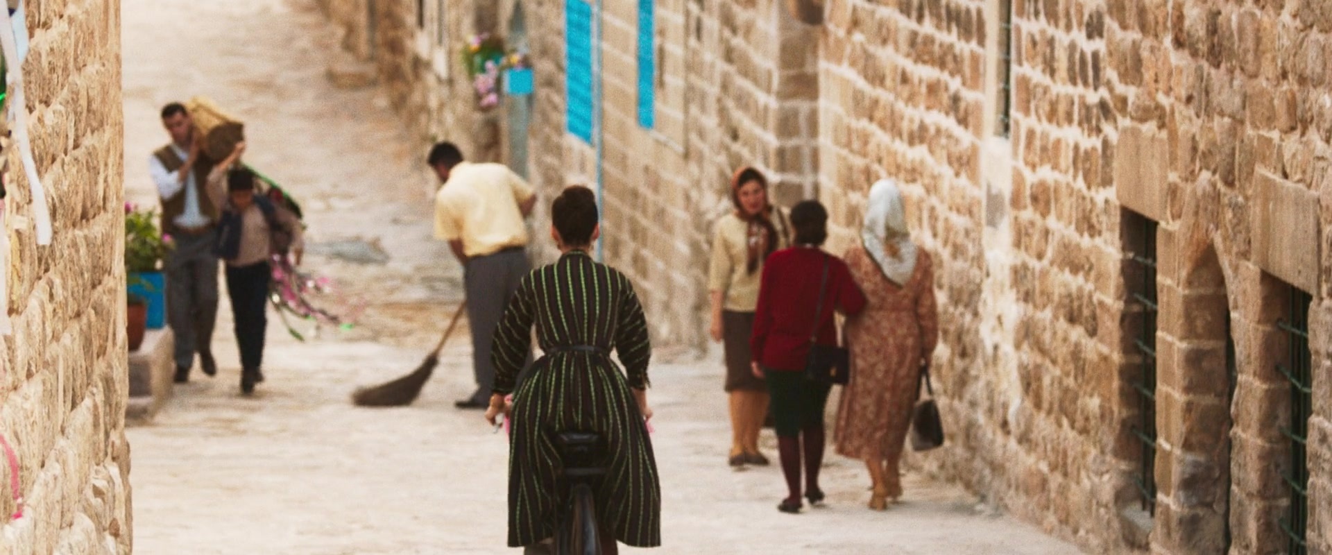 The Persian Version (2023), wide, 2.40:1 — film still
