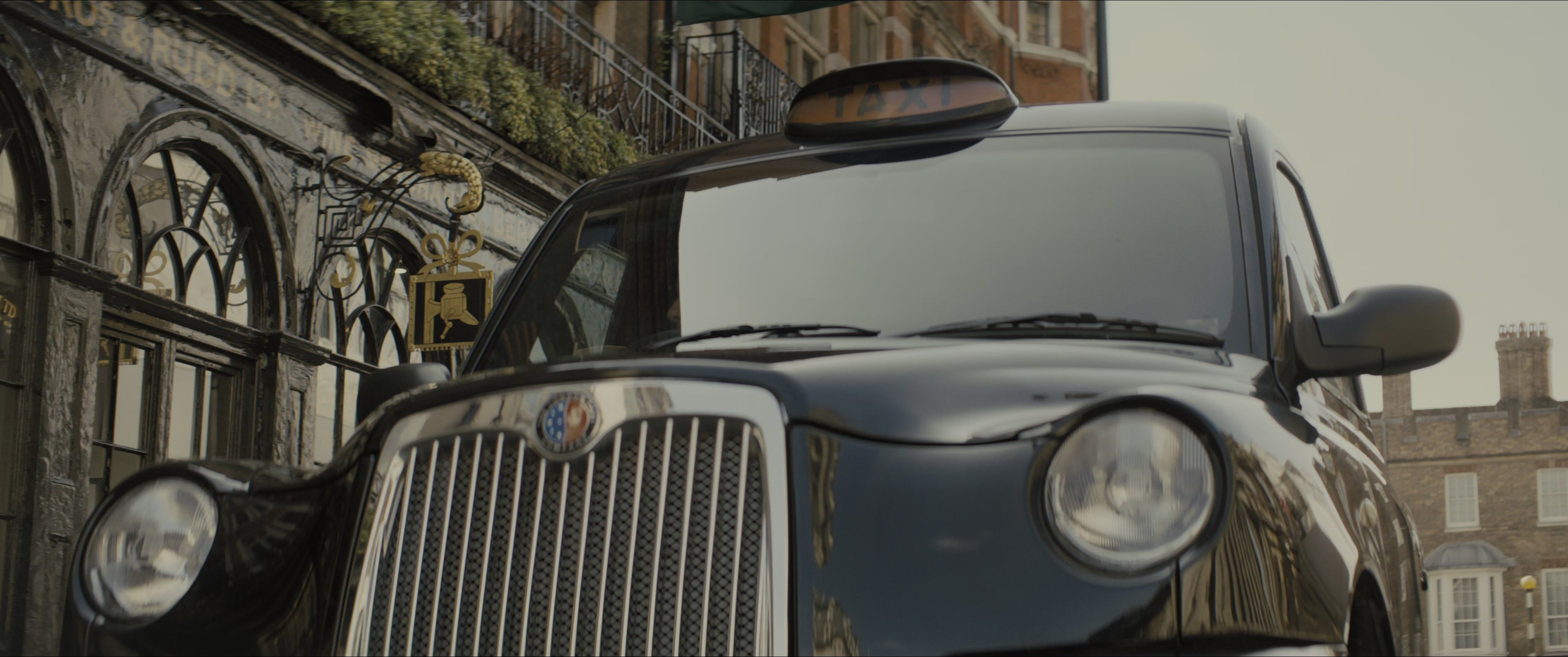 Kingsman: The Golden Circle (2017), wide, 2.39:1 — film still