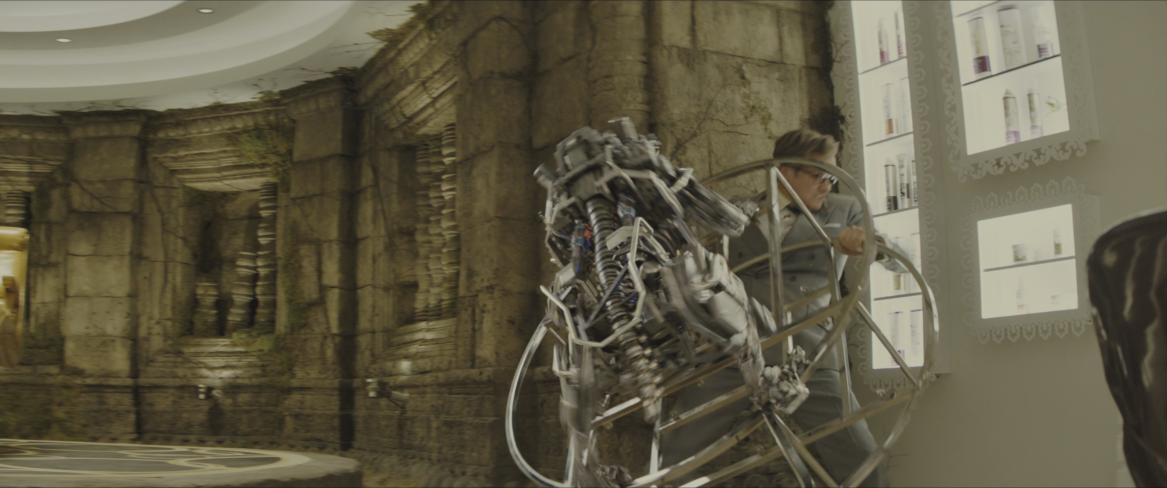 Kingsman: The Golden Circle (2017), wide, 2.39:1 — film still