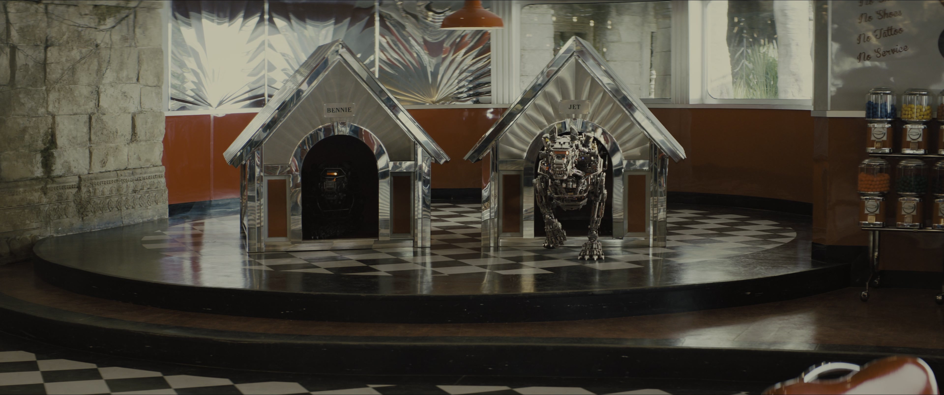 Kingsman: The Golden Circle (2017), wide, 2.39:1 — film still