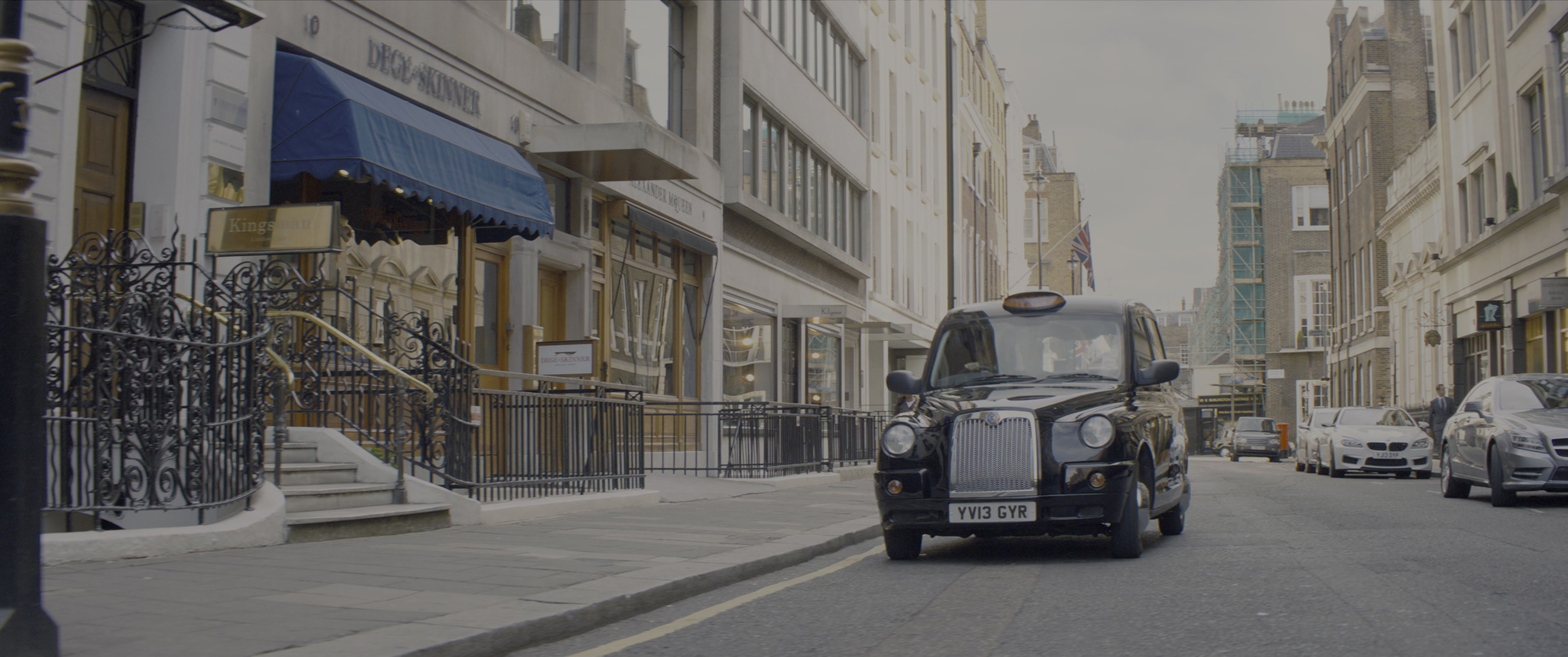 Kingsman: The Secret Service (2015), wide, 2.39:1 — film still