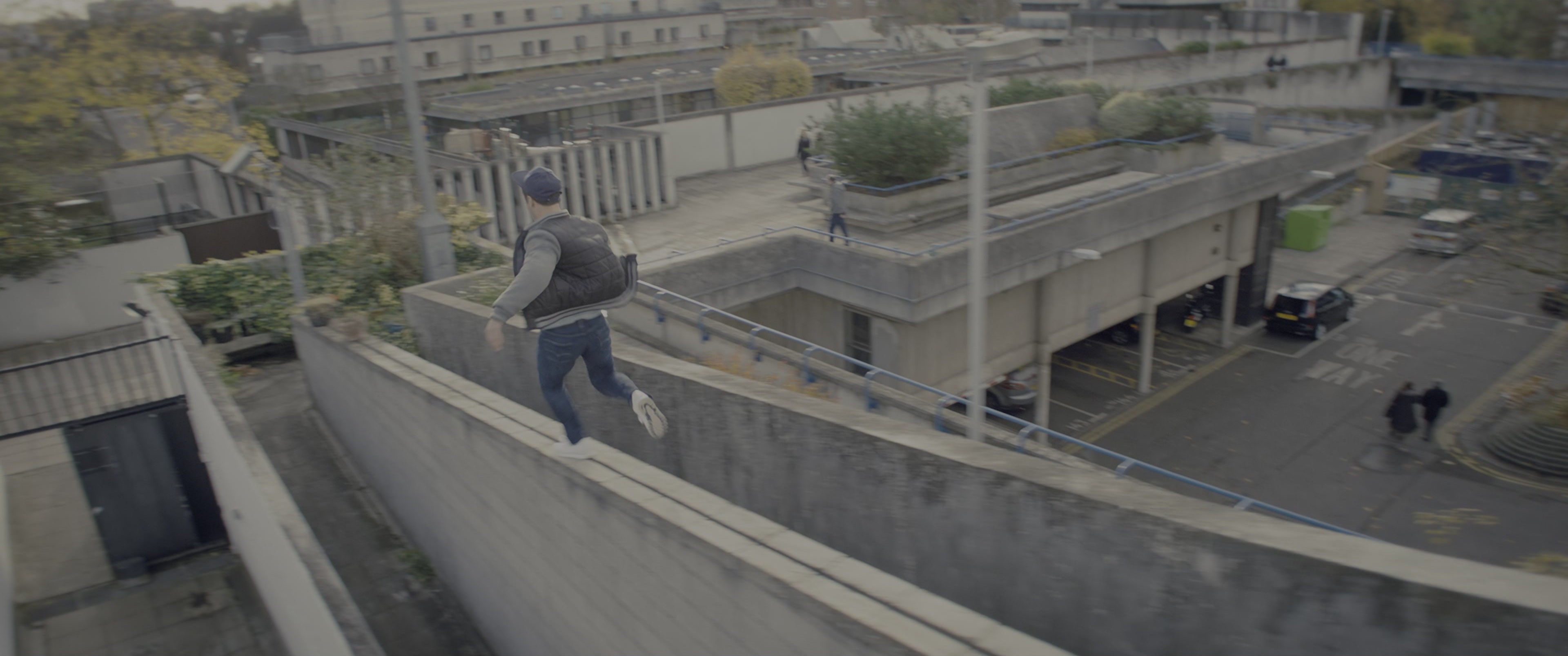 Kingsman: The Secret Service (2015), wide, 2.39:1 — film still