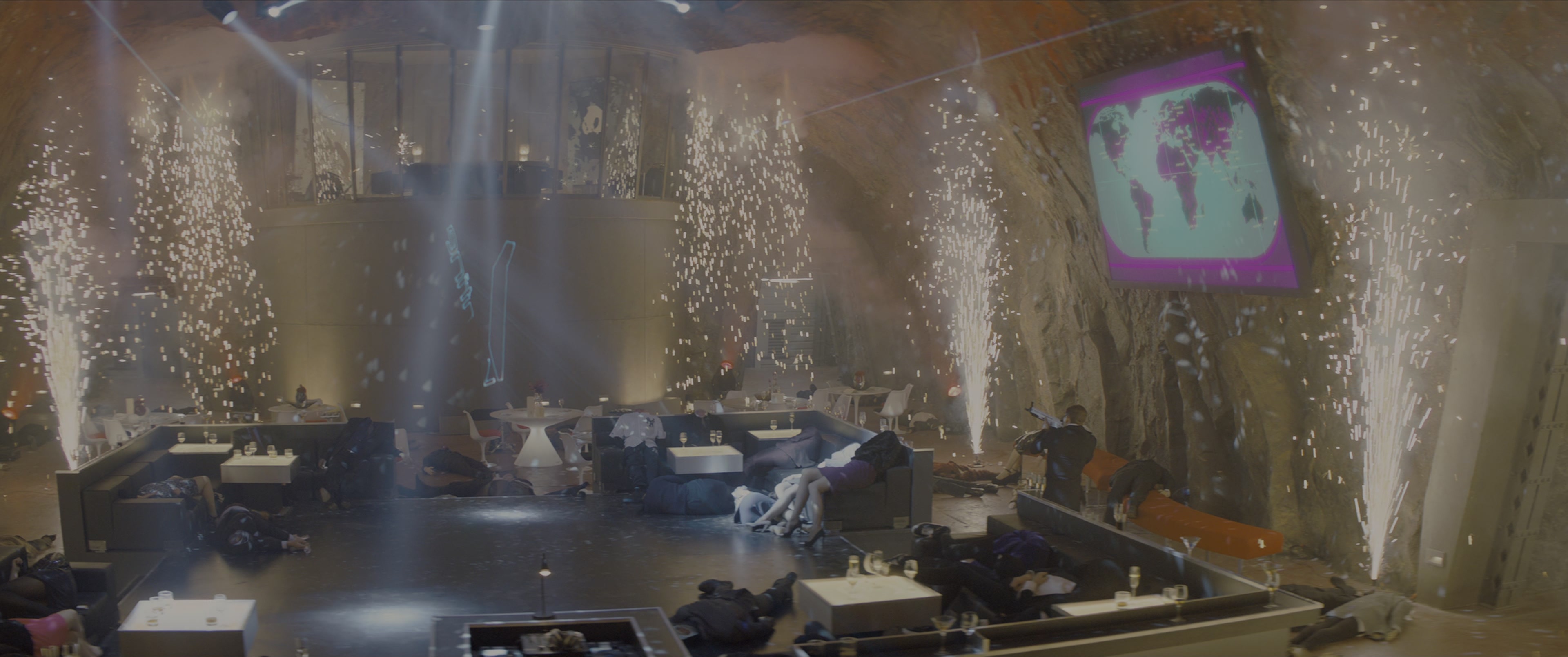 Kingsman: The Secret Service (2015), wide, 2.39:1 — film still
